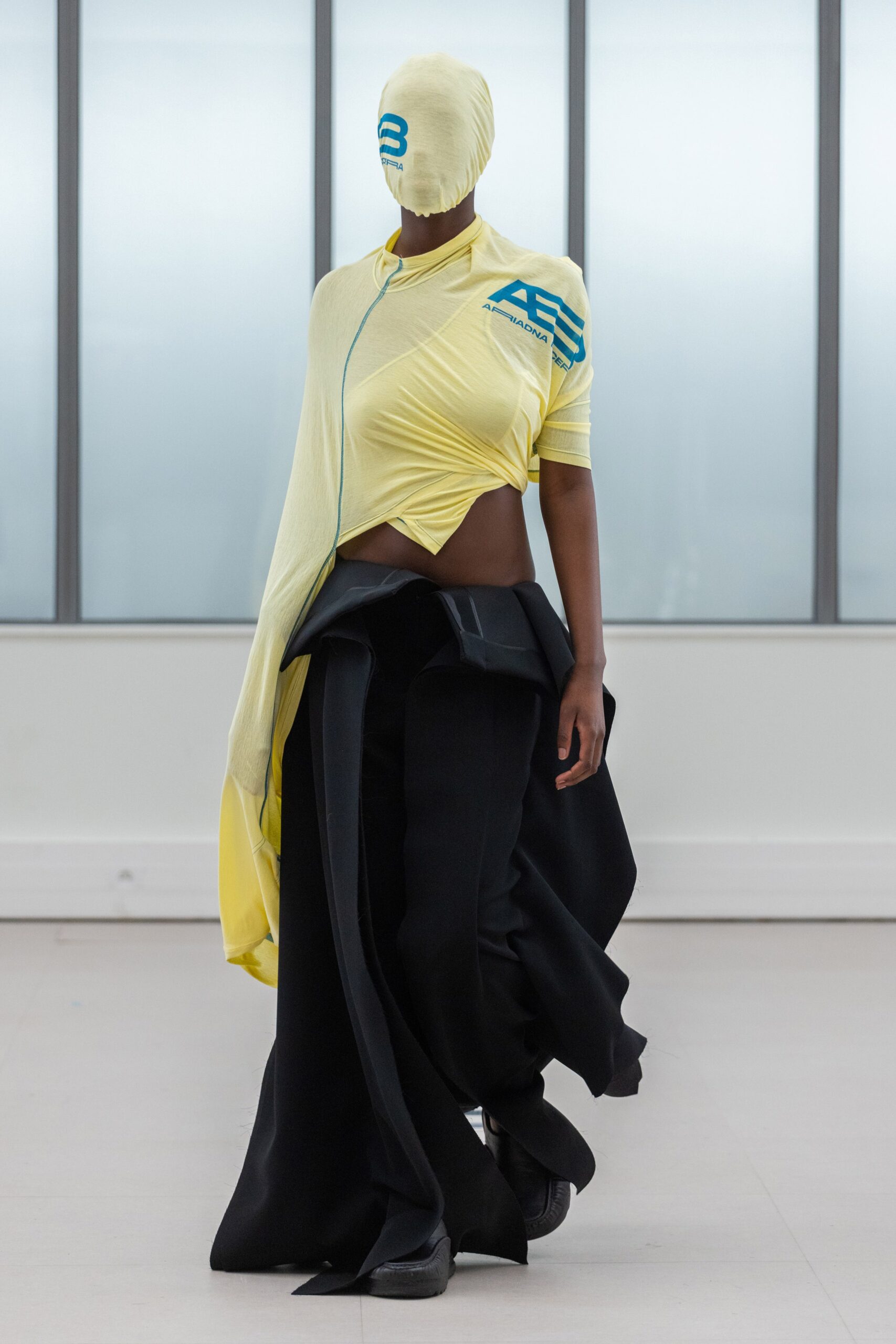 Institut Français de la Mode F/W 22 Look 130