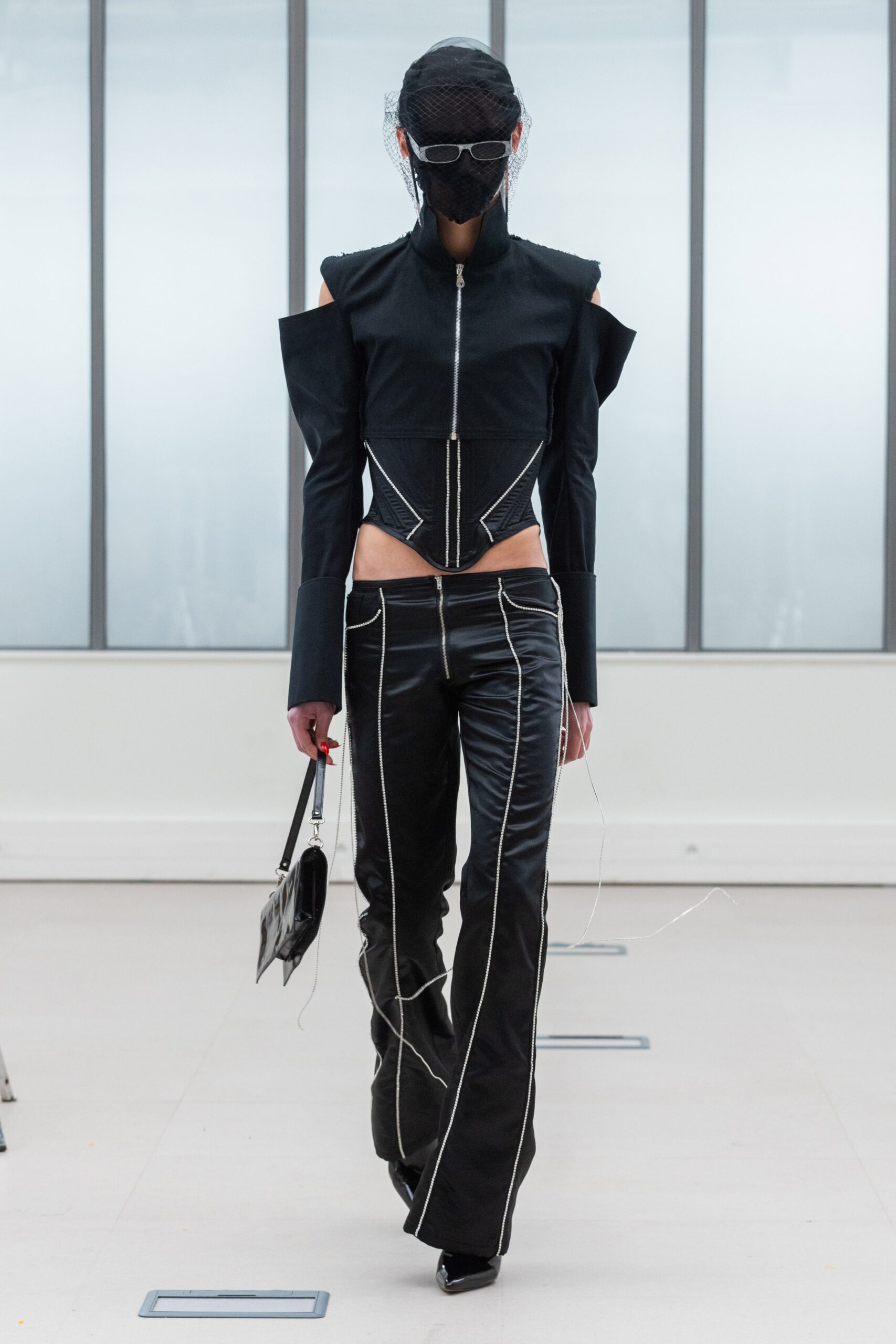 Institut Français de la Mode F/W 22 Look 153