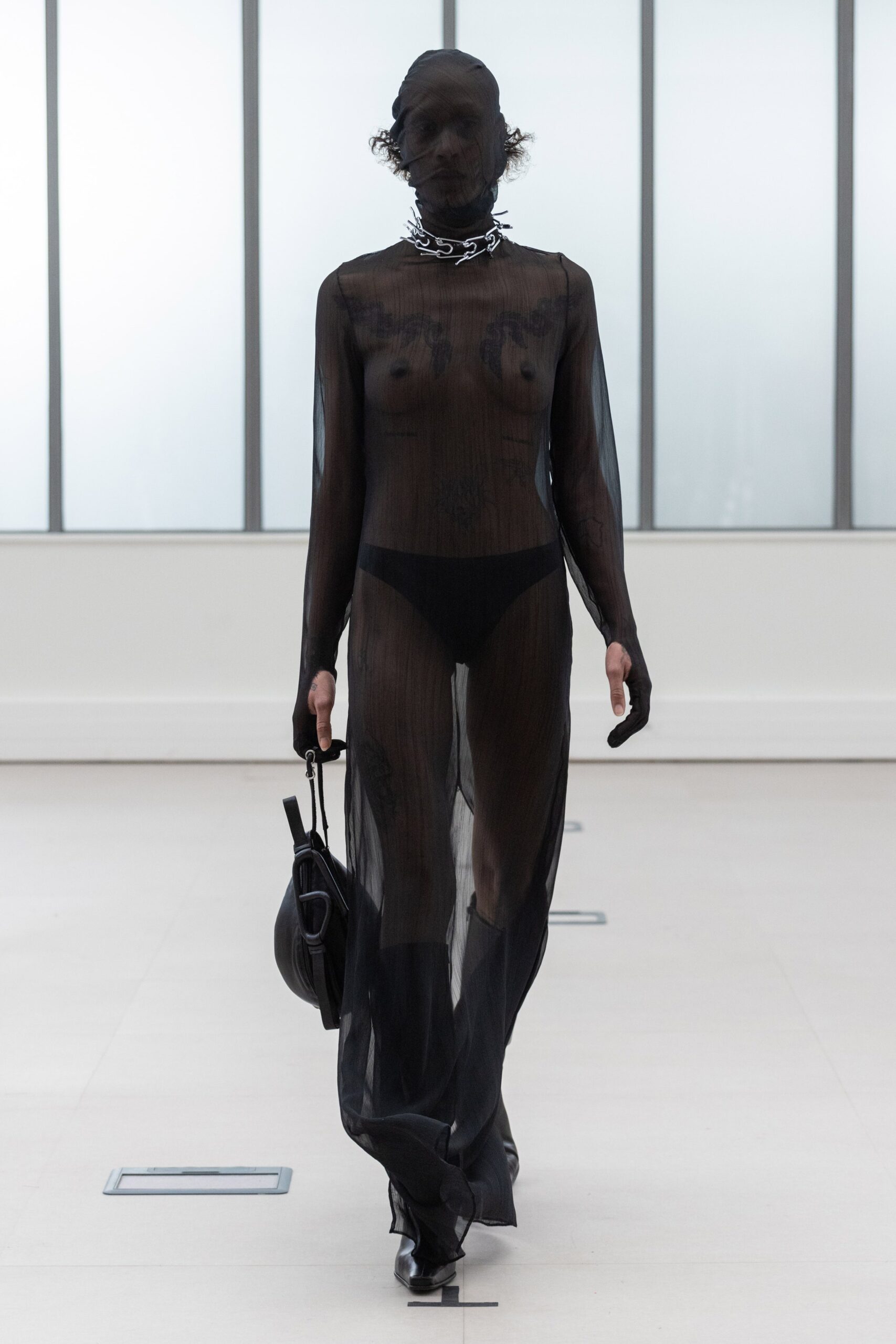 Institut Français de la Mode F/W 22 Look 155