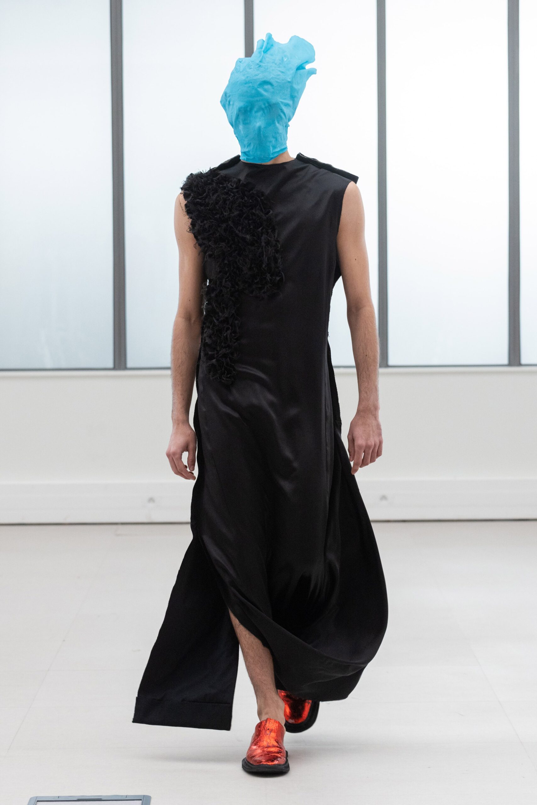 Institut Français de la Mode F/W 22 Look 159