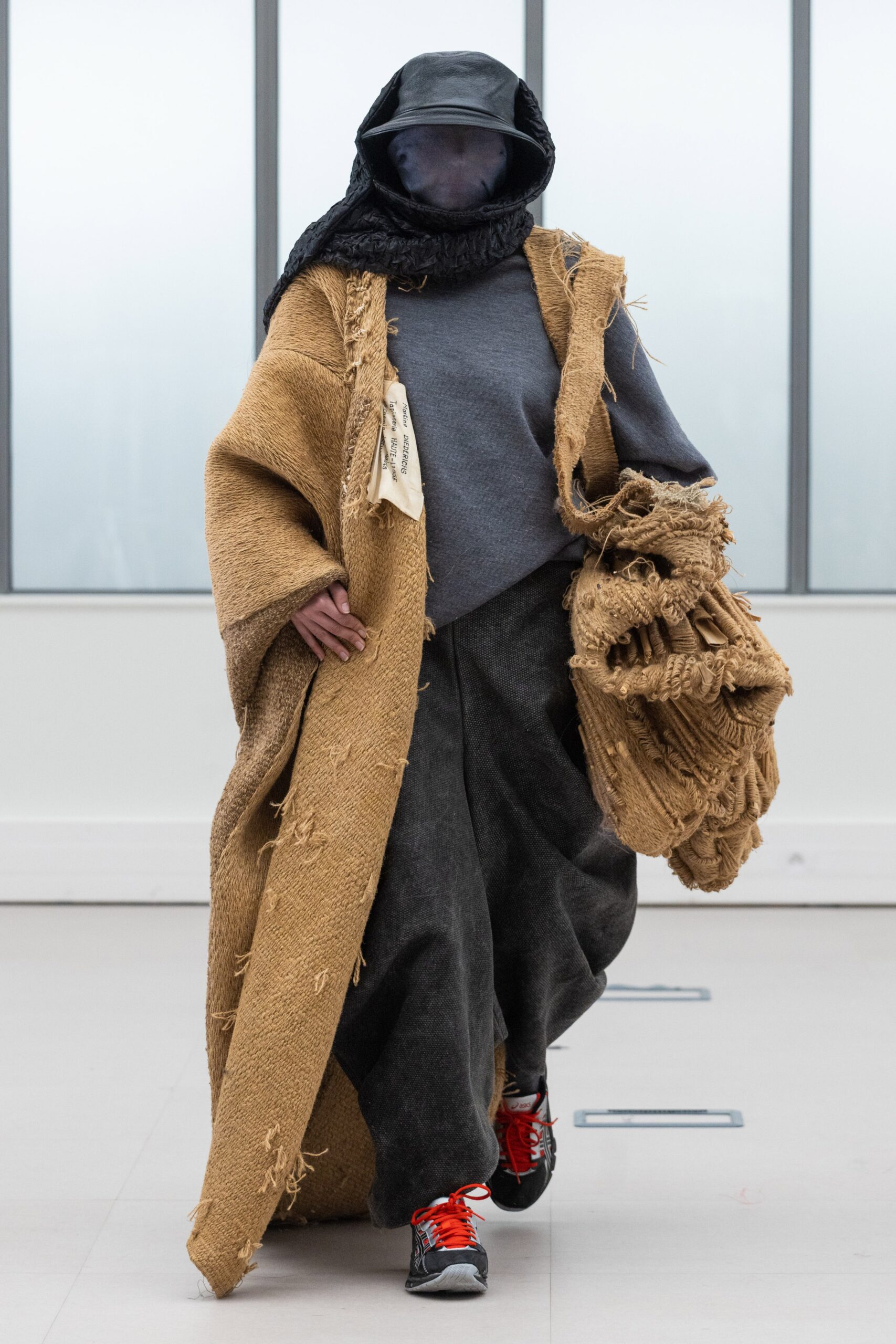 Institut Français de la Mode F/W 22 Look 167
