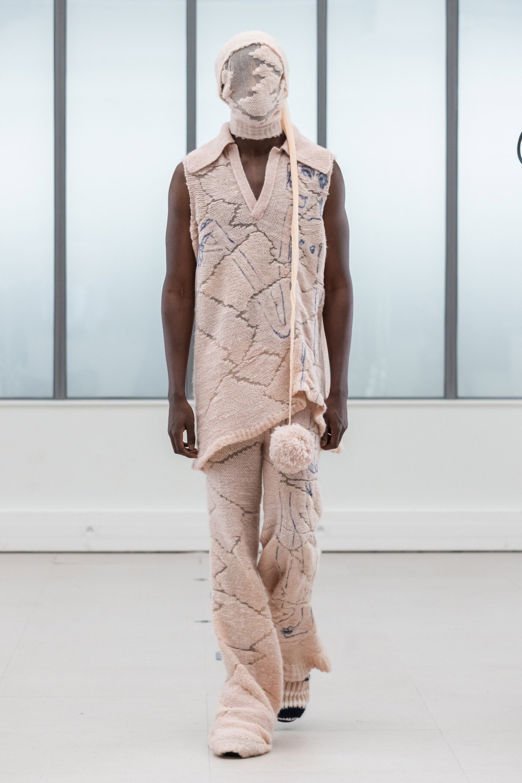 Institut Français de la Mode F/W 22 Look 178