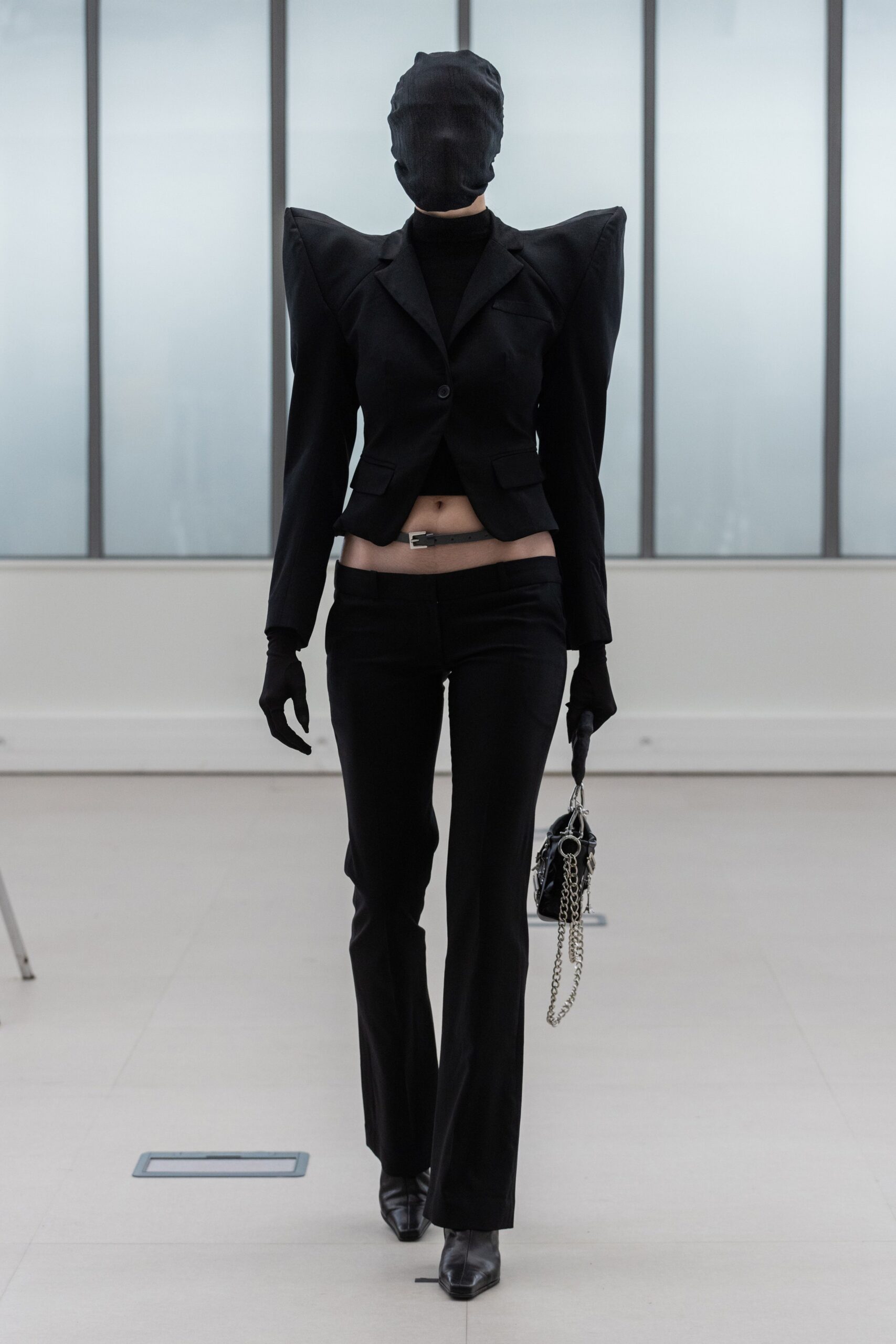 Institut Français de la Mode F/W 22 Look 185