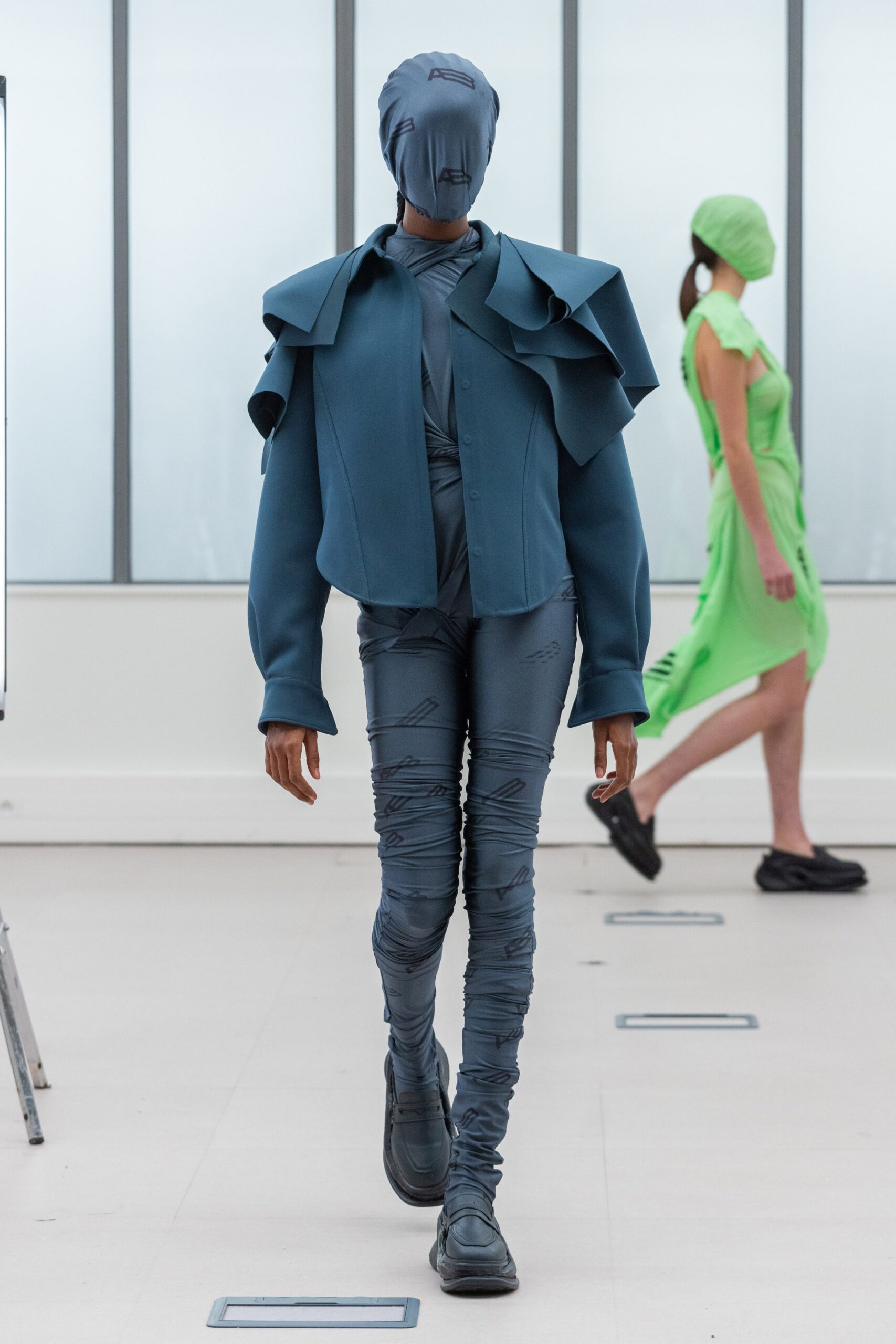 Institut Français de la Mode F/W 22 Look 192