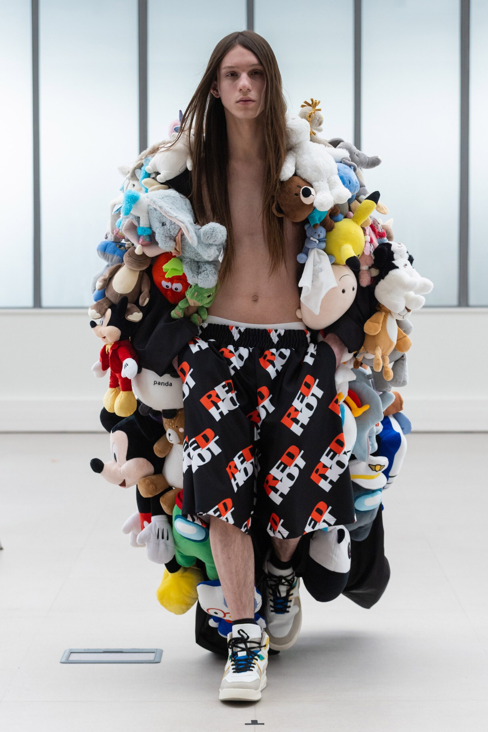 Institut Français de la Mode F/W 22 Look 201