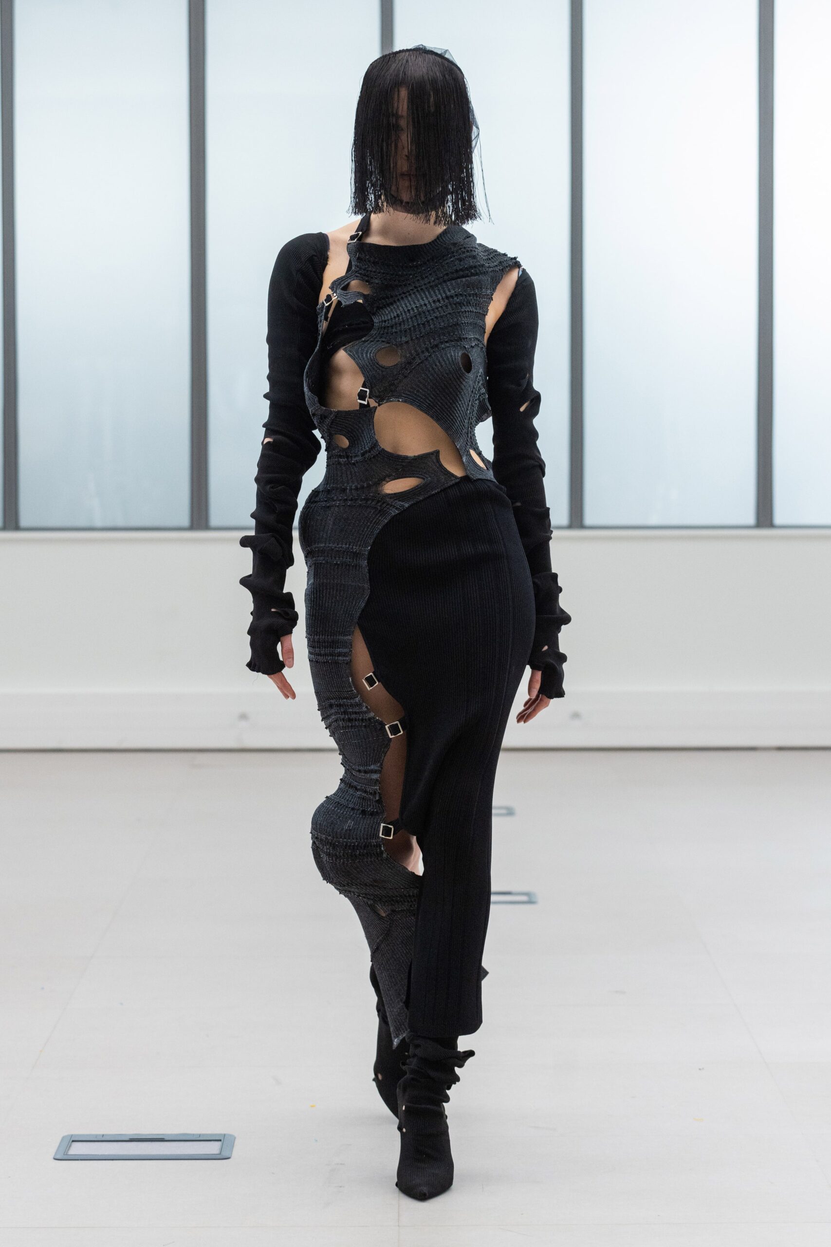 Institut Français de la Mode F/W 22 Look 209