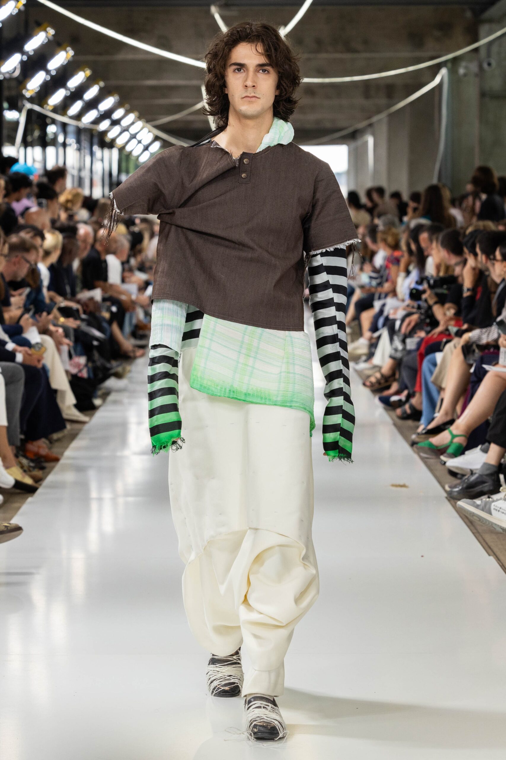 Institut Français de la Mode S/S 24 Look 215