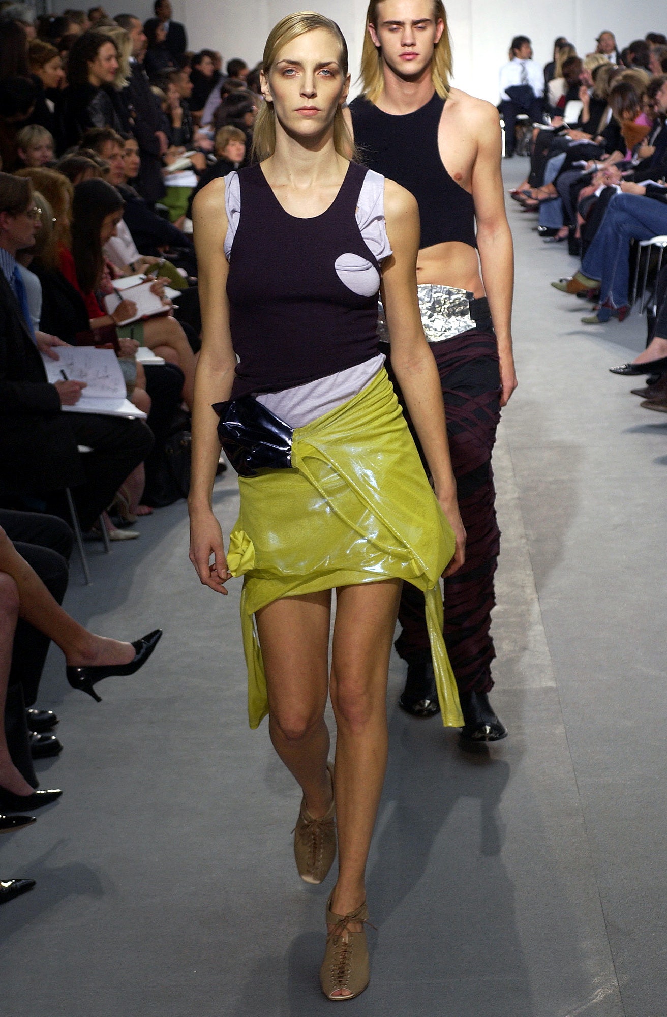 Helmut Lang S/S 04 Look 29