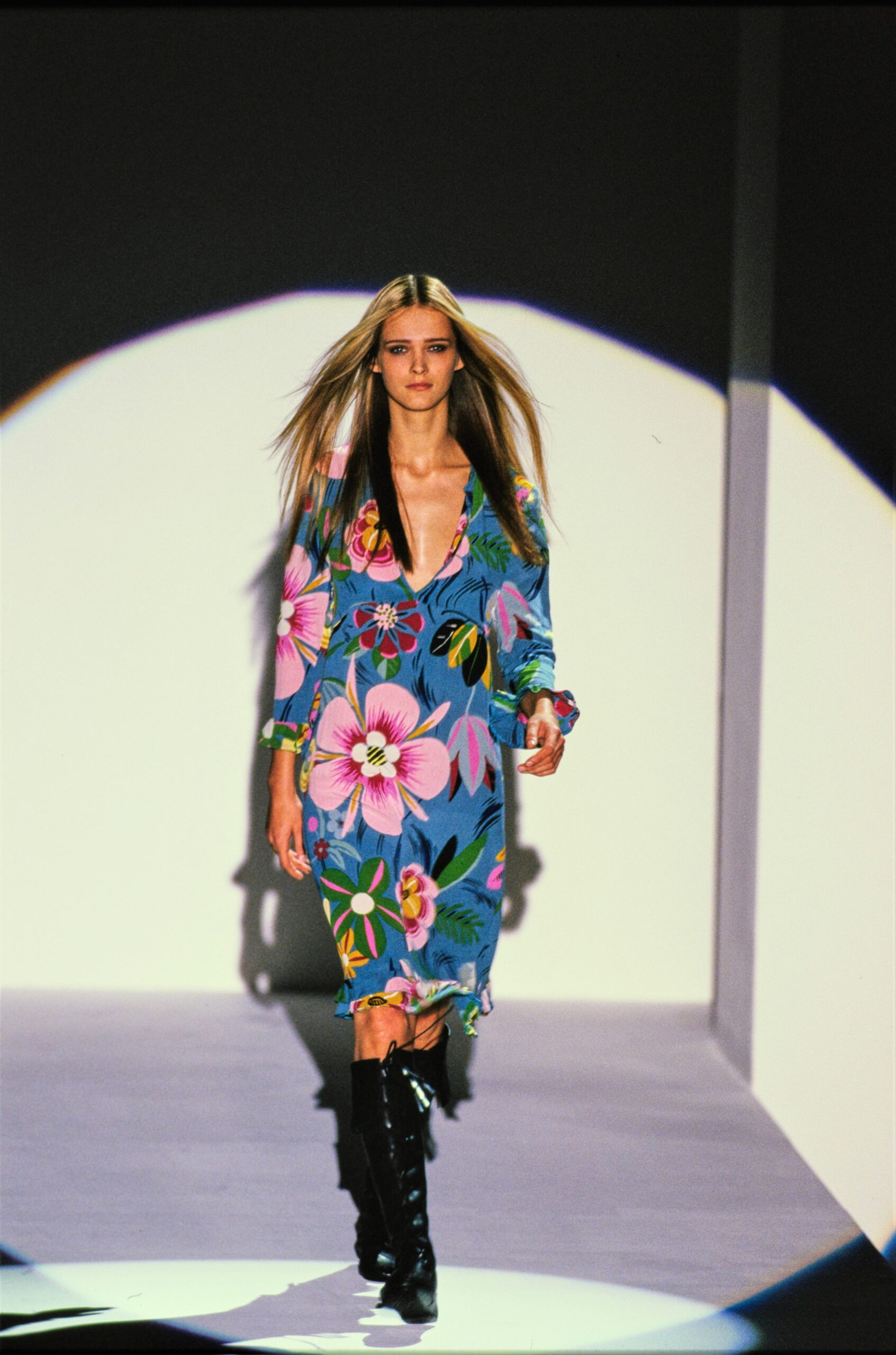Gucci S/S 99 Look 7