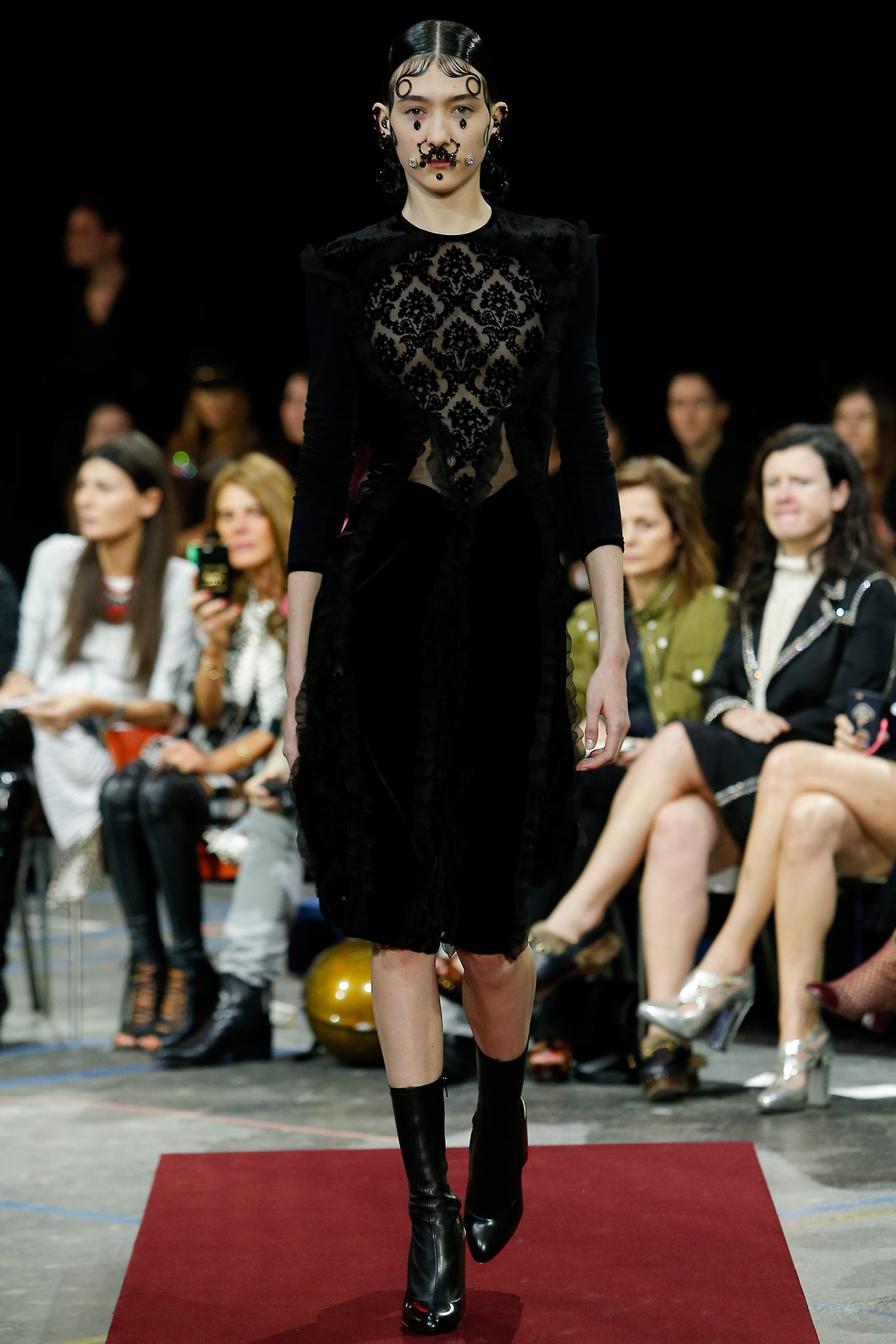 Givenchy Fall 2015 Ready-to-Wear