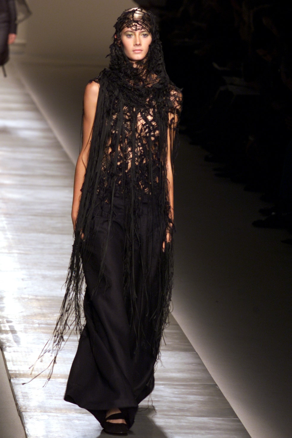 Givenchy S/S 02 Couture Look 12