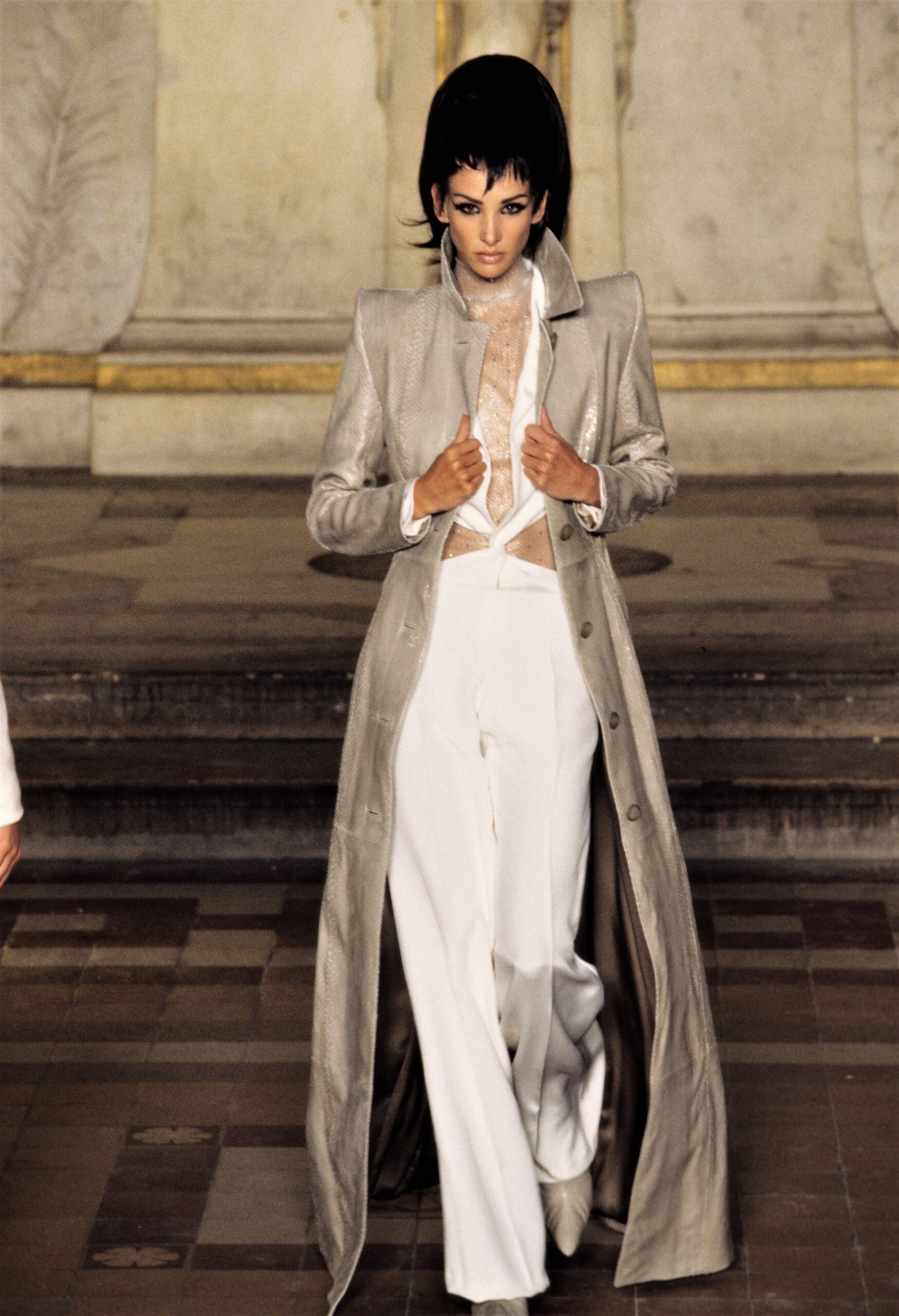 Givenchy S/S 97 Couture Look 14