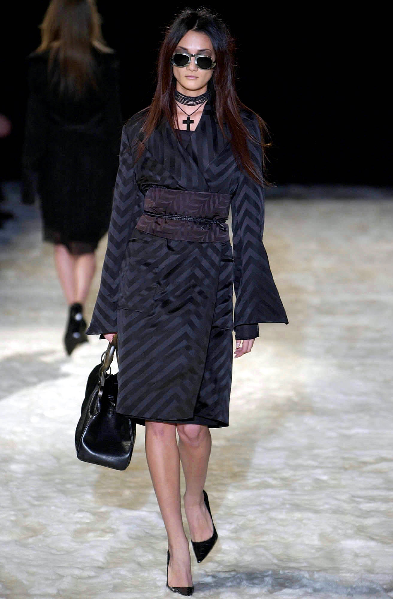 Gucci F/W 02 Look 16
