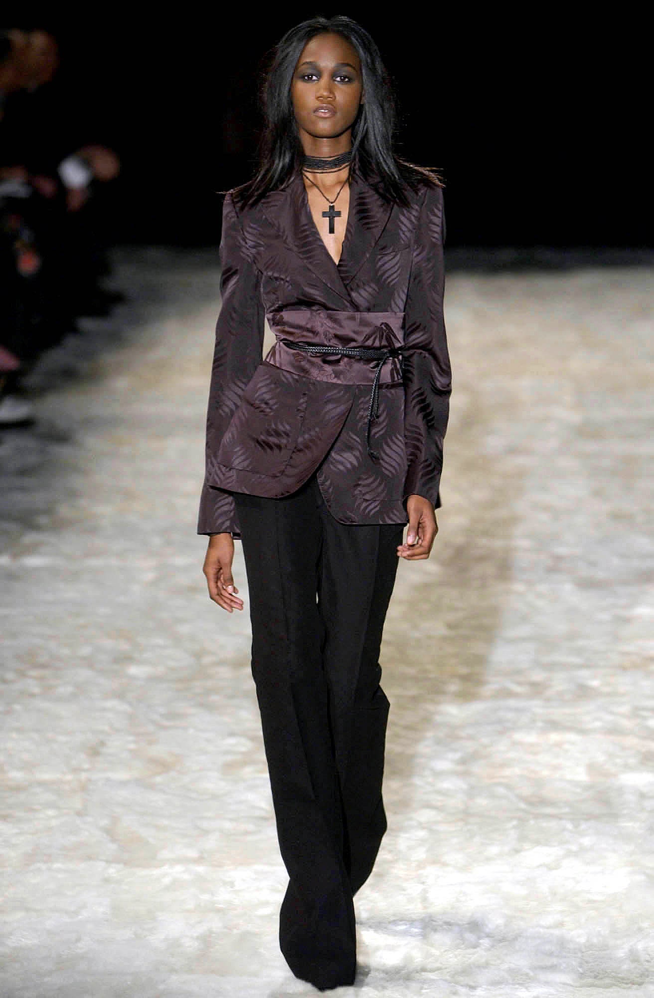 Gucci F/W 02 Look 18