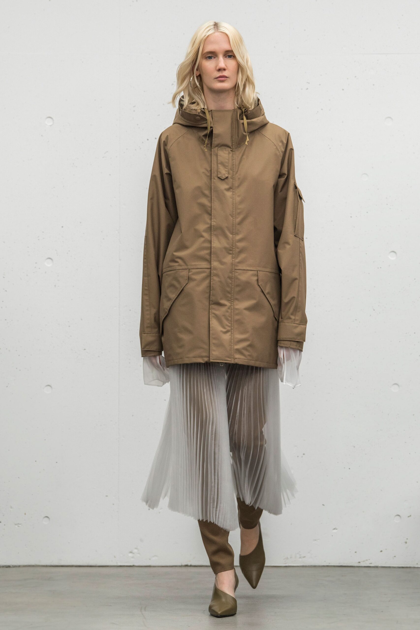 Hyke Tokyo S/S 18 Look 2