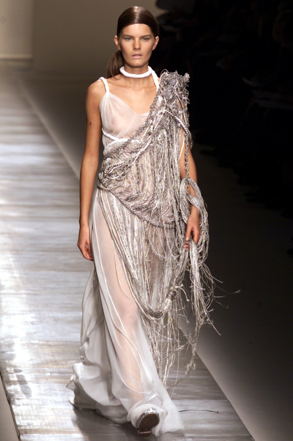 Givenchy S/S 02 Couture Look 26