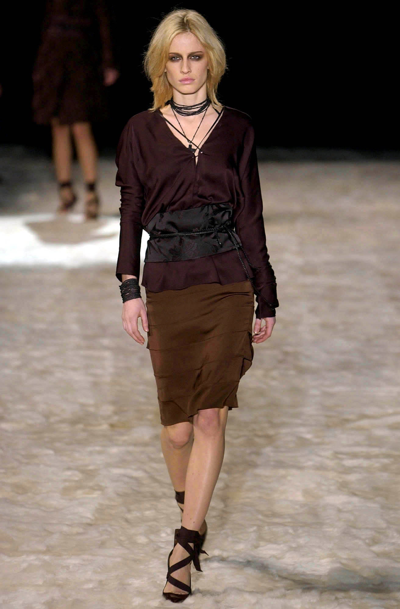Gucci F/W 02 Look 26