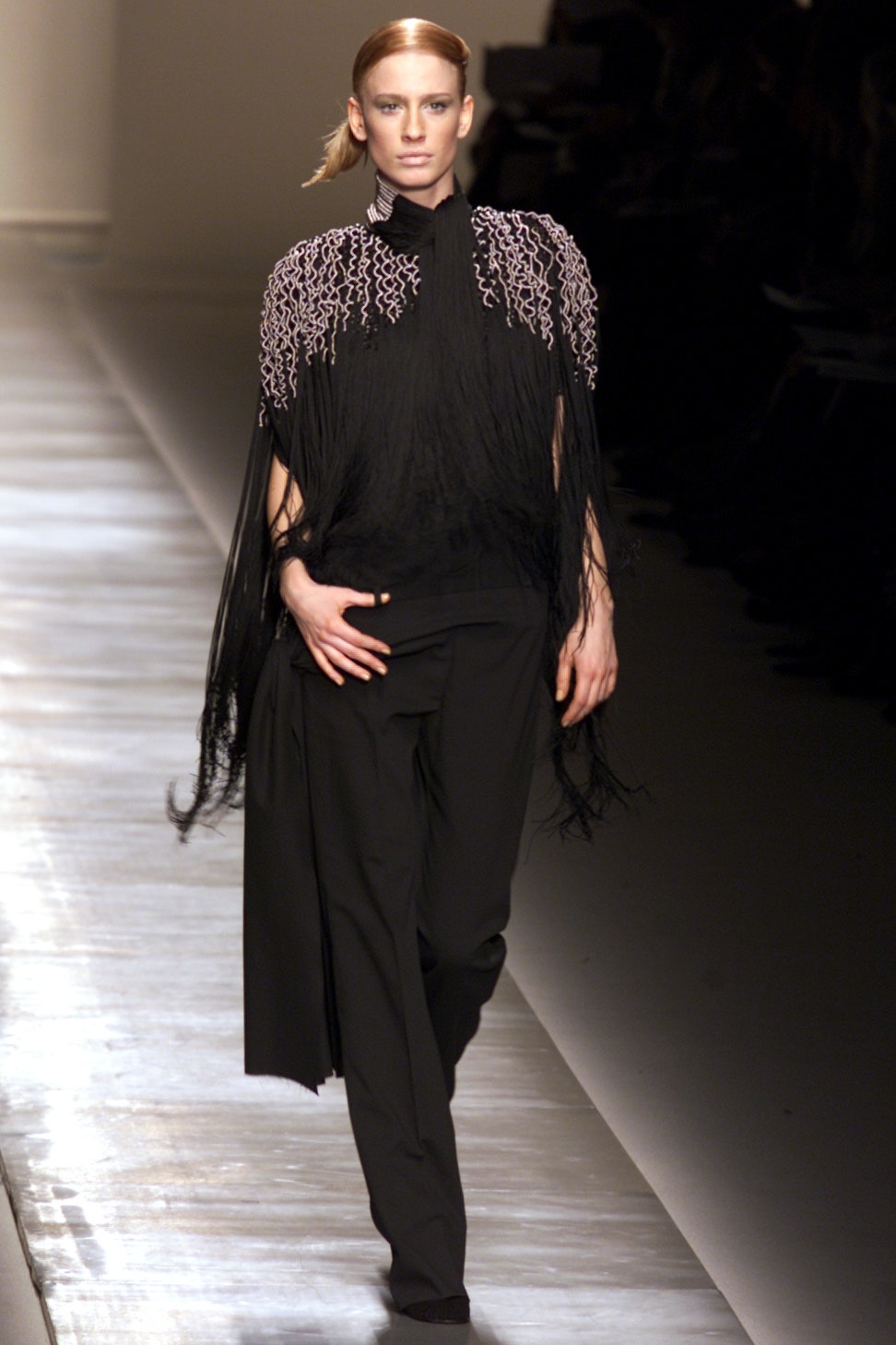 Givenchy S/S 02 Couture Look 27