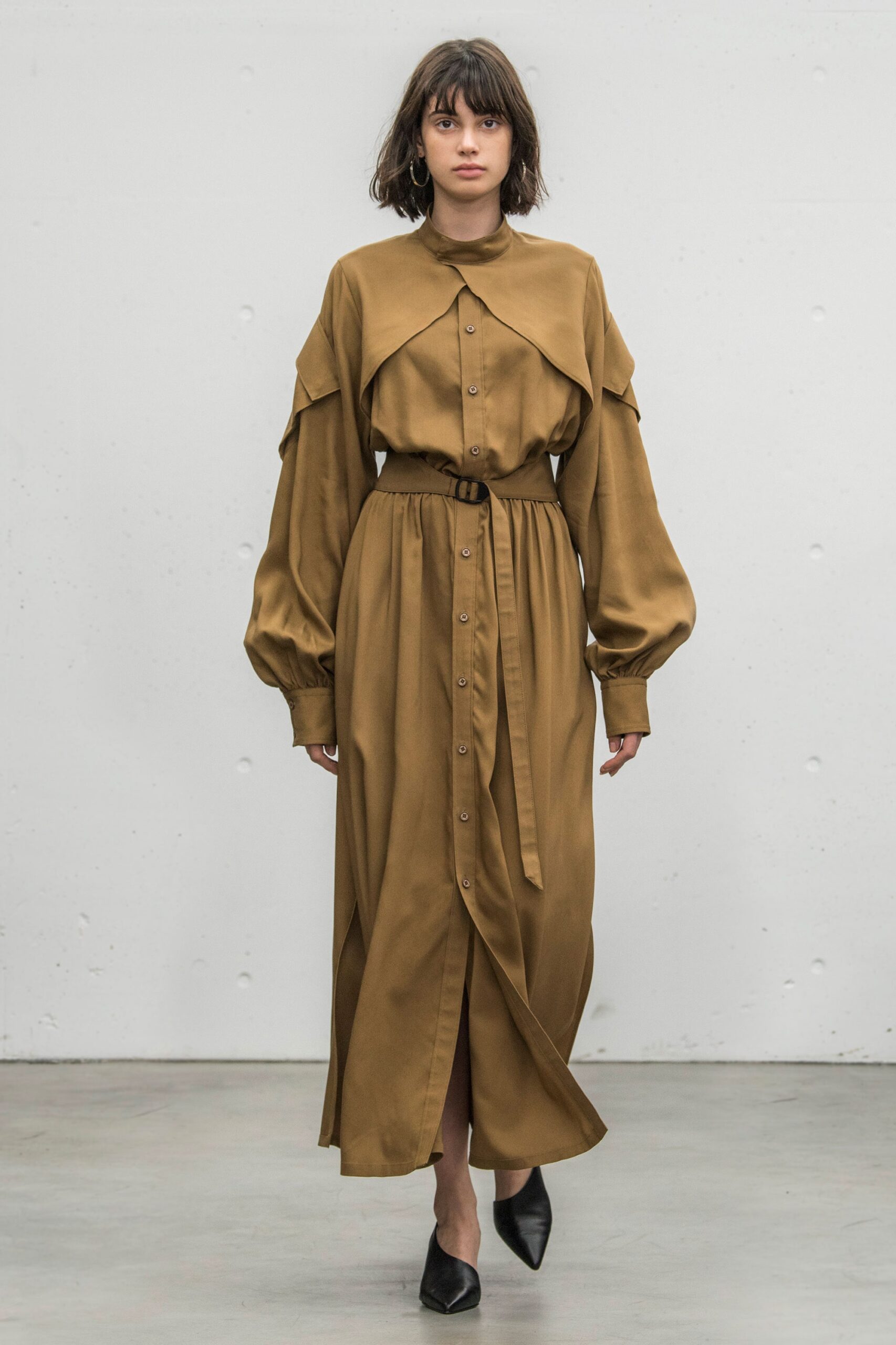 Hyke Tokyo S/S 18 Look 3
