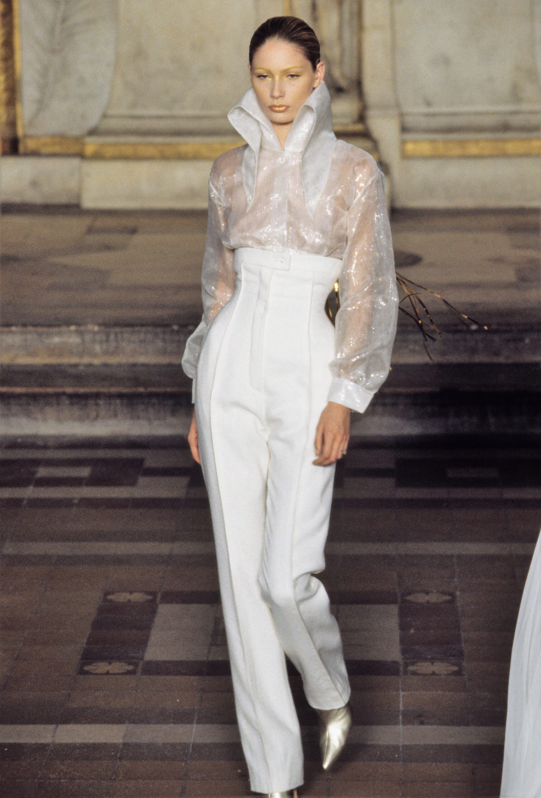 Givenchy S/S 97 Couture Look 38