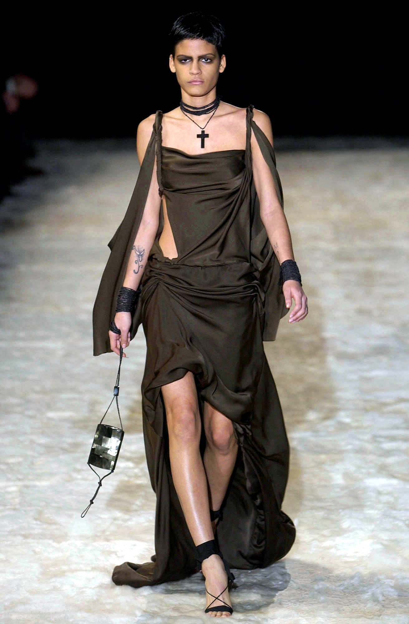 Gucci F/W 02 Look 39