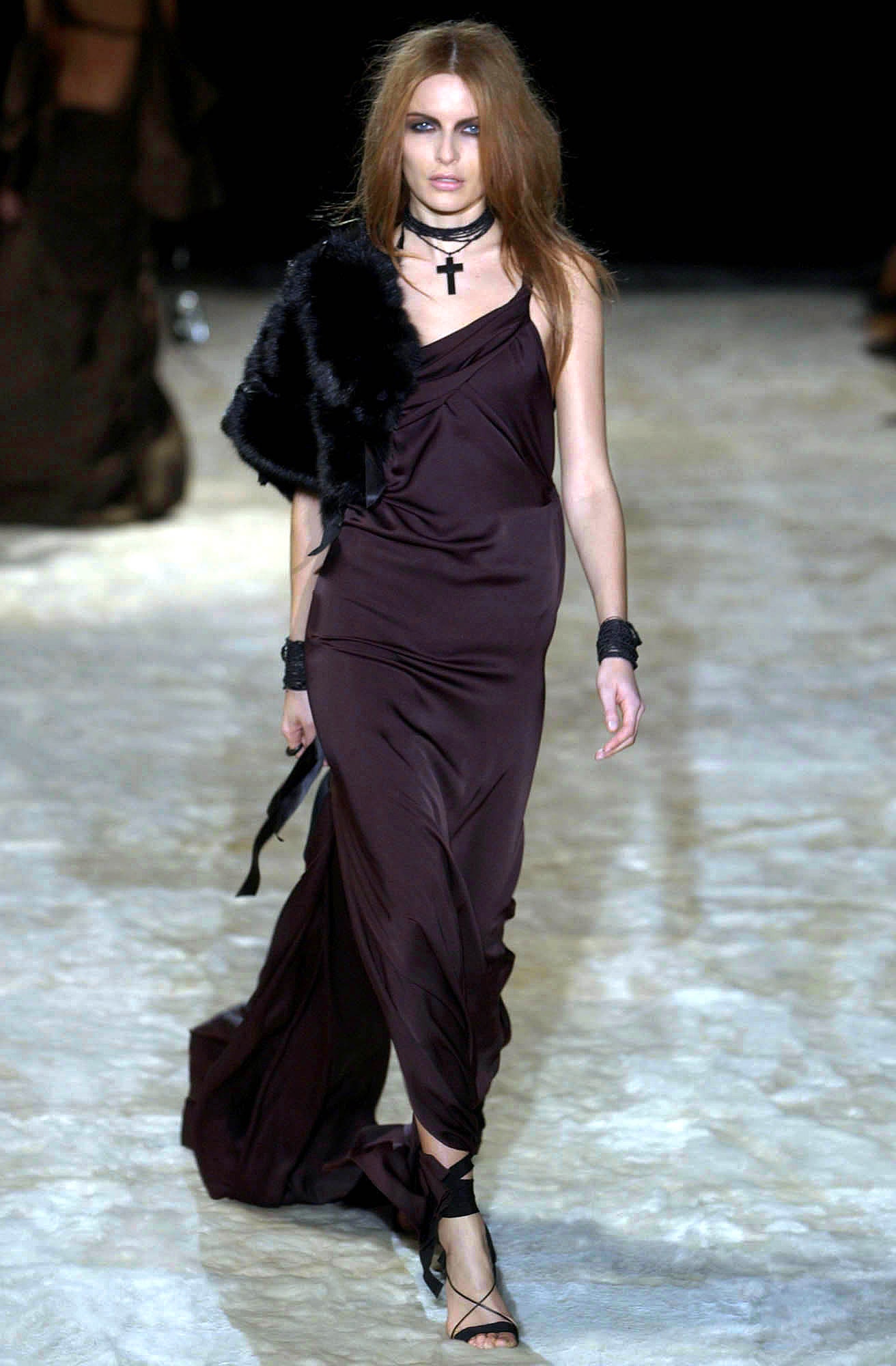 Gucci F/W 02 Look 40