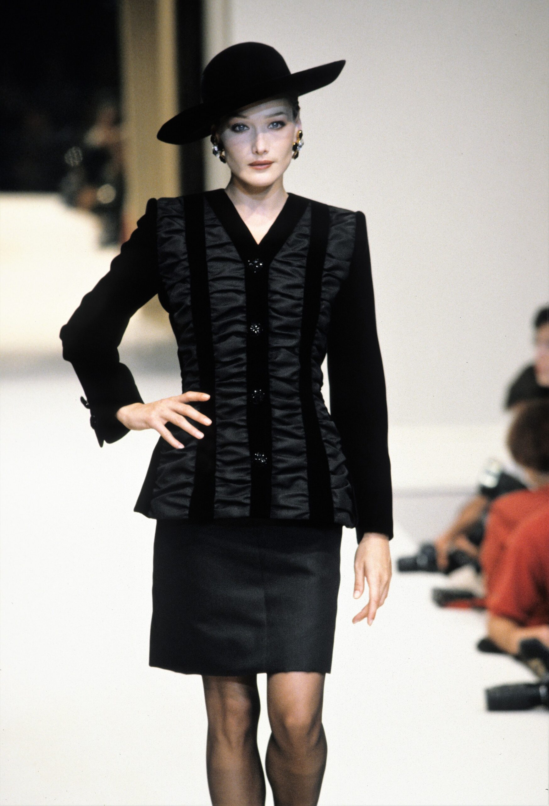 Givenchy F/W 95 Couture Look 44