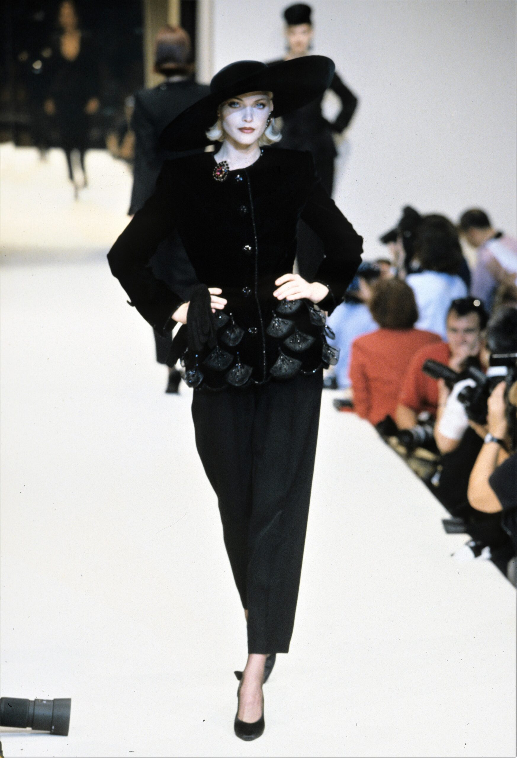Givenchy F/W 95 Couture Look 45
