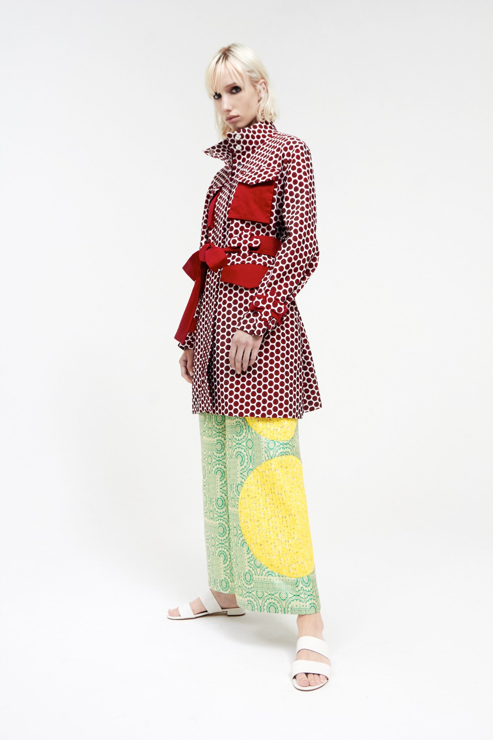 Huishan Zhang Resort 18 Look 5