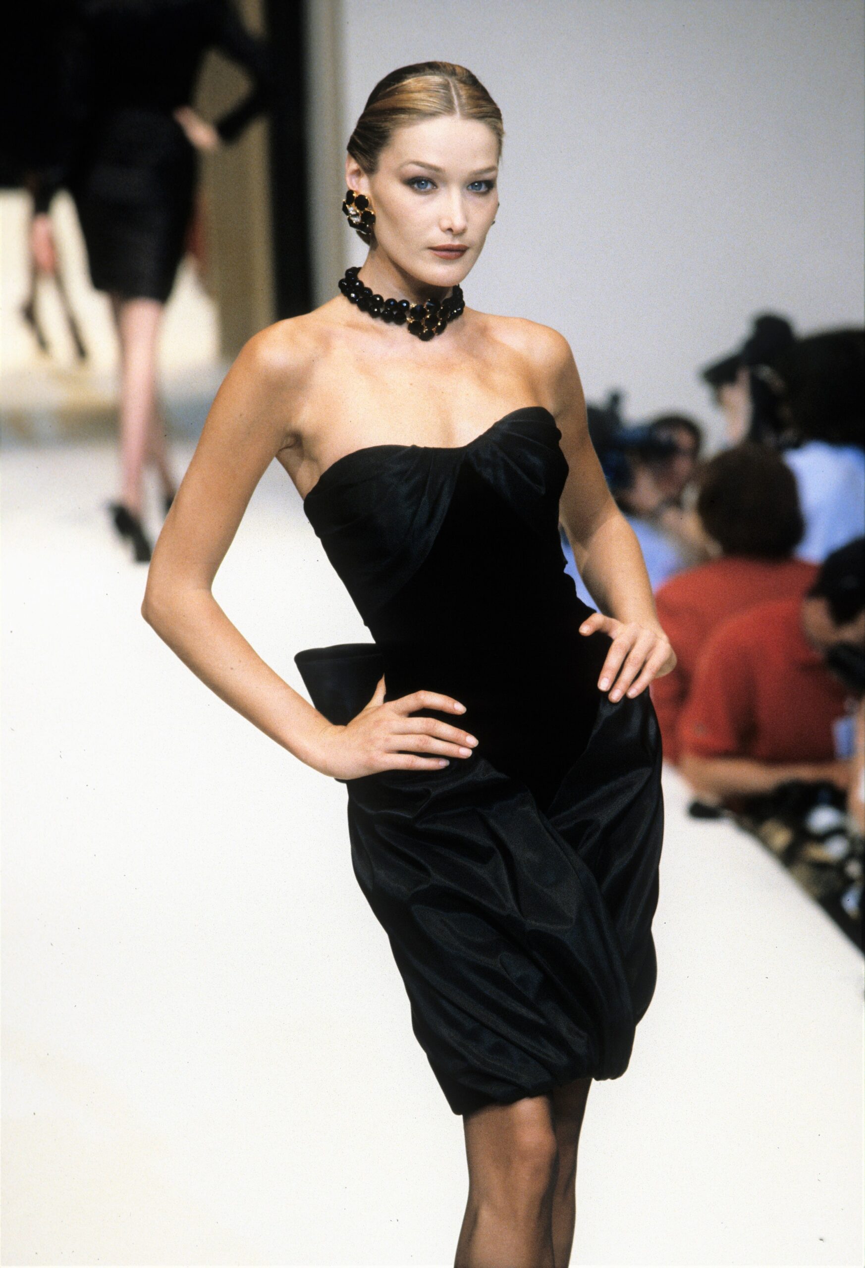 Givenchy F/W 95 Couture Look 52