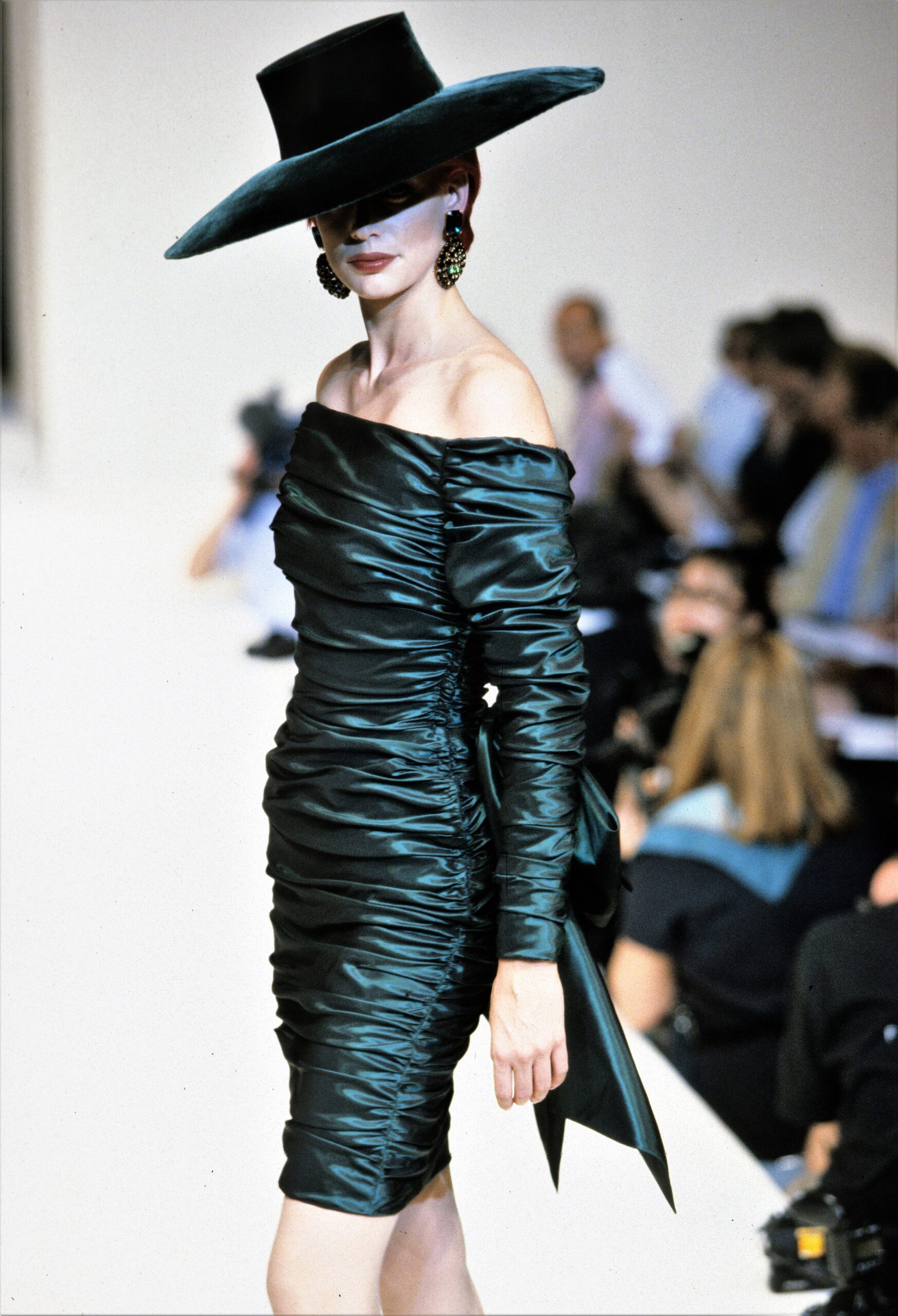 Givenchy F/W 95 Couture Look 56