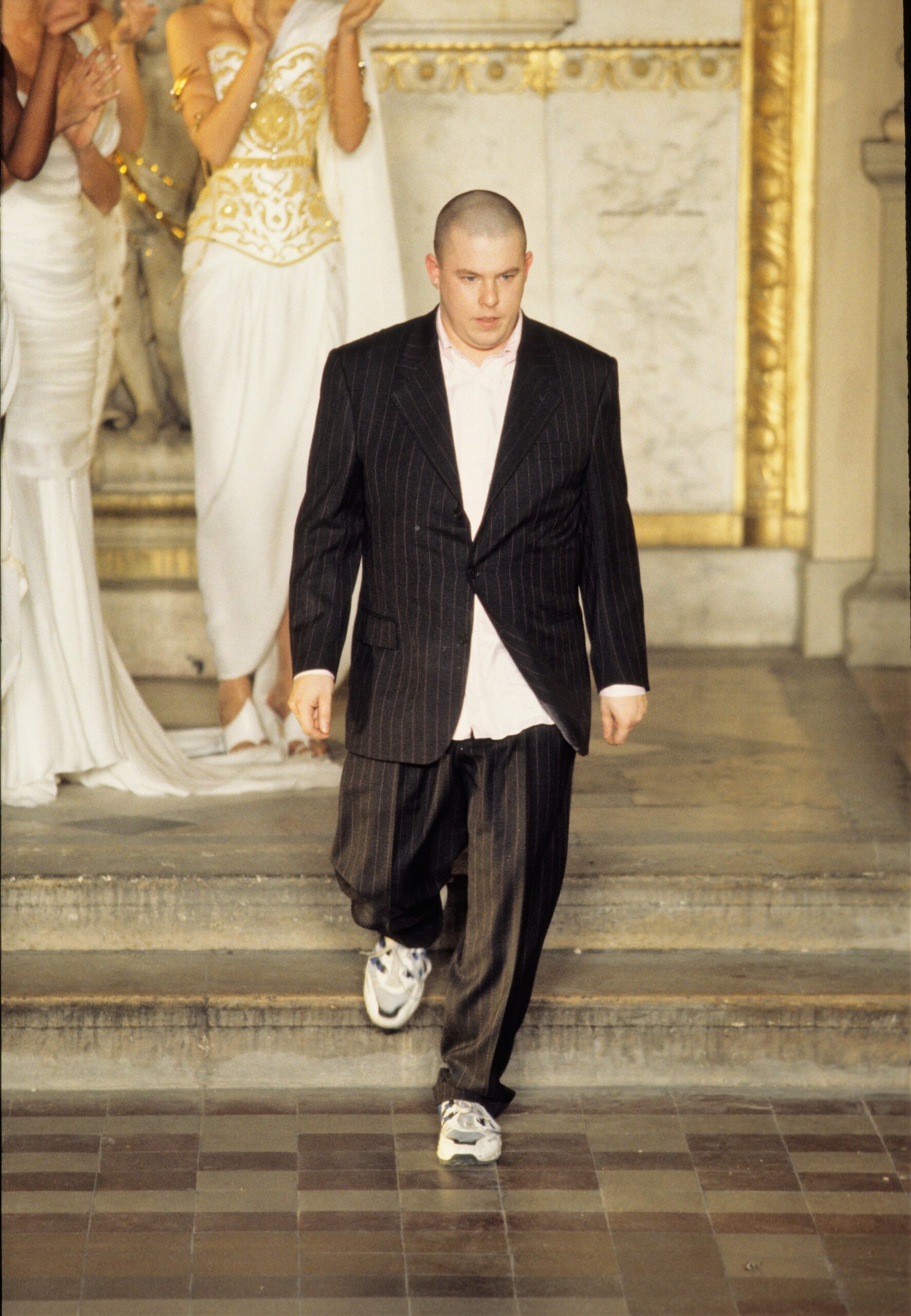 Givenchy S/S 97 Couture Look 52