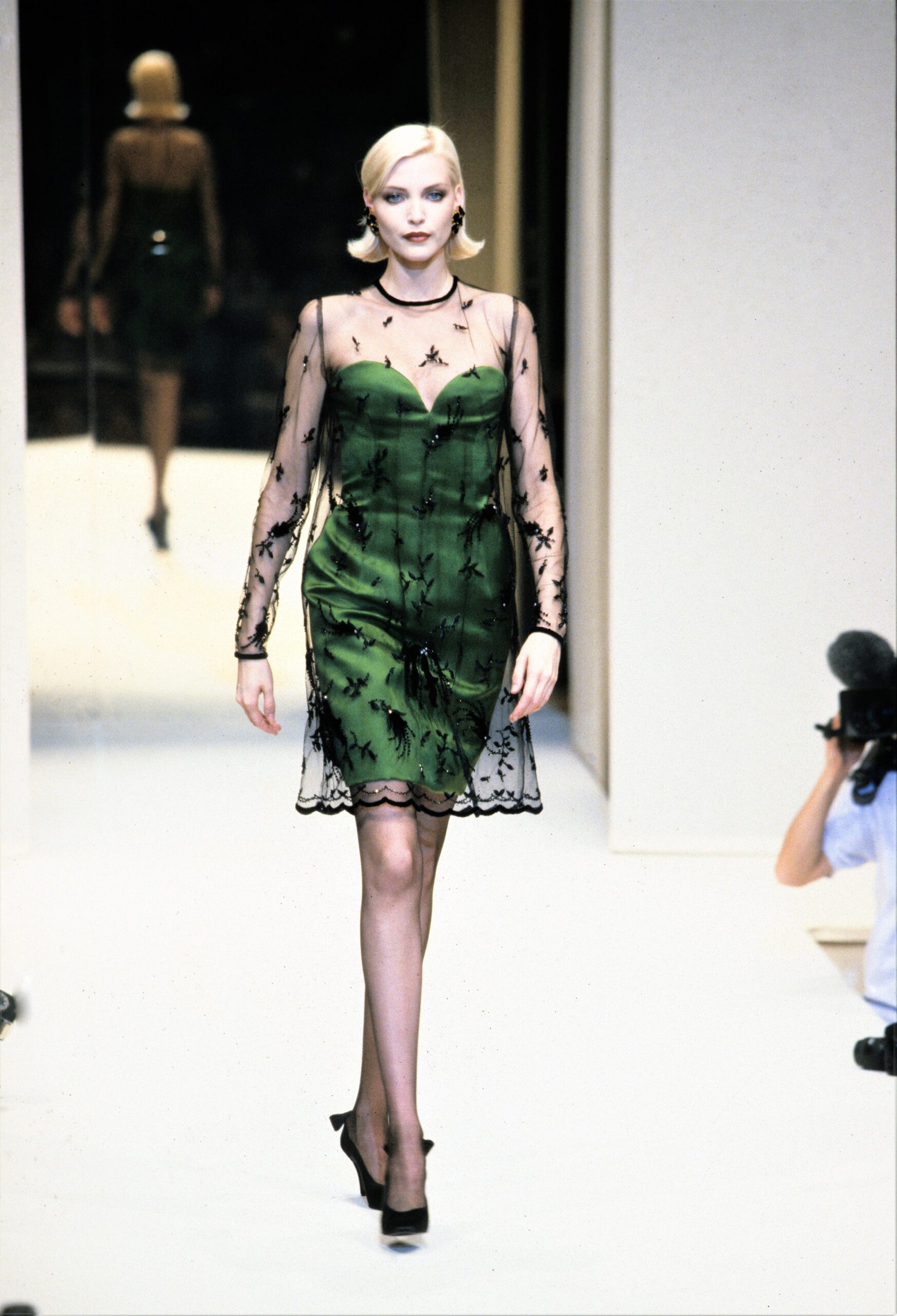Givenchy F/W 95 Couture Look 62