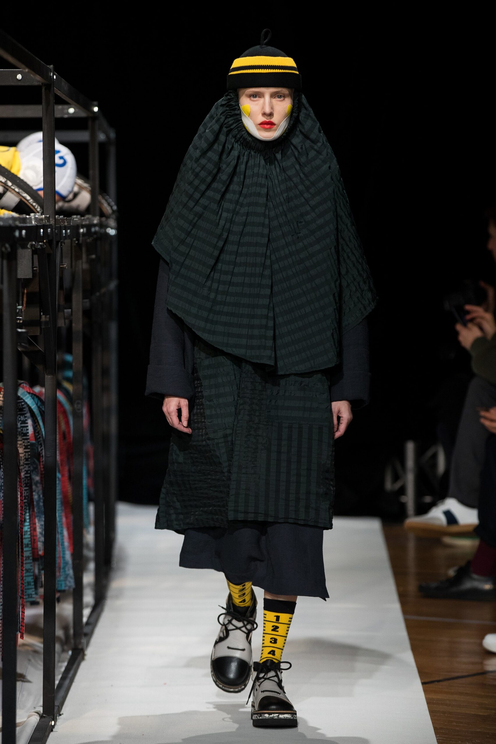 Henrik Vibskov Copenhagen F/W 18 Look 6