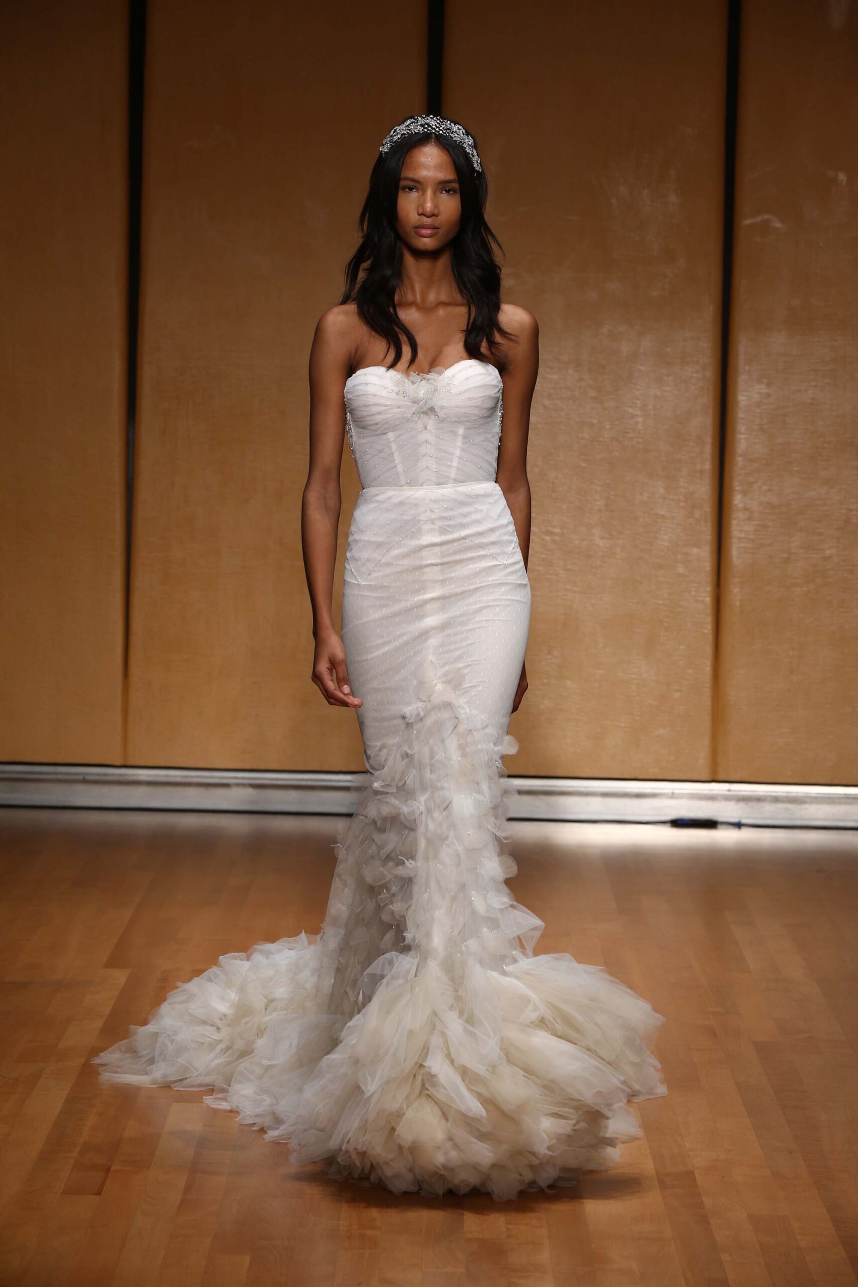 Inbal Dror F/W 17 Bridal Look 6