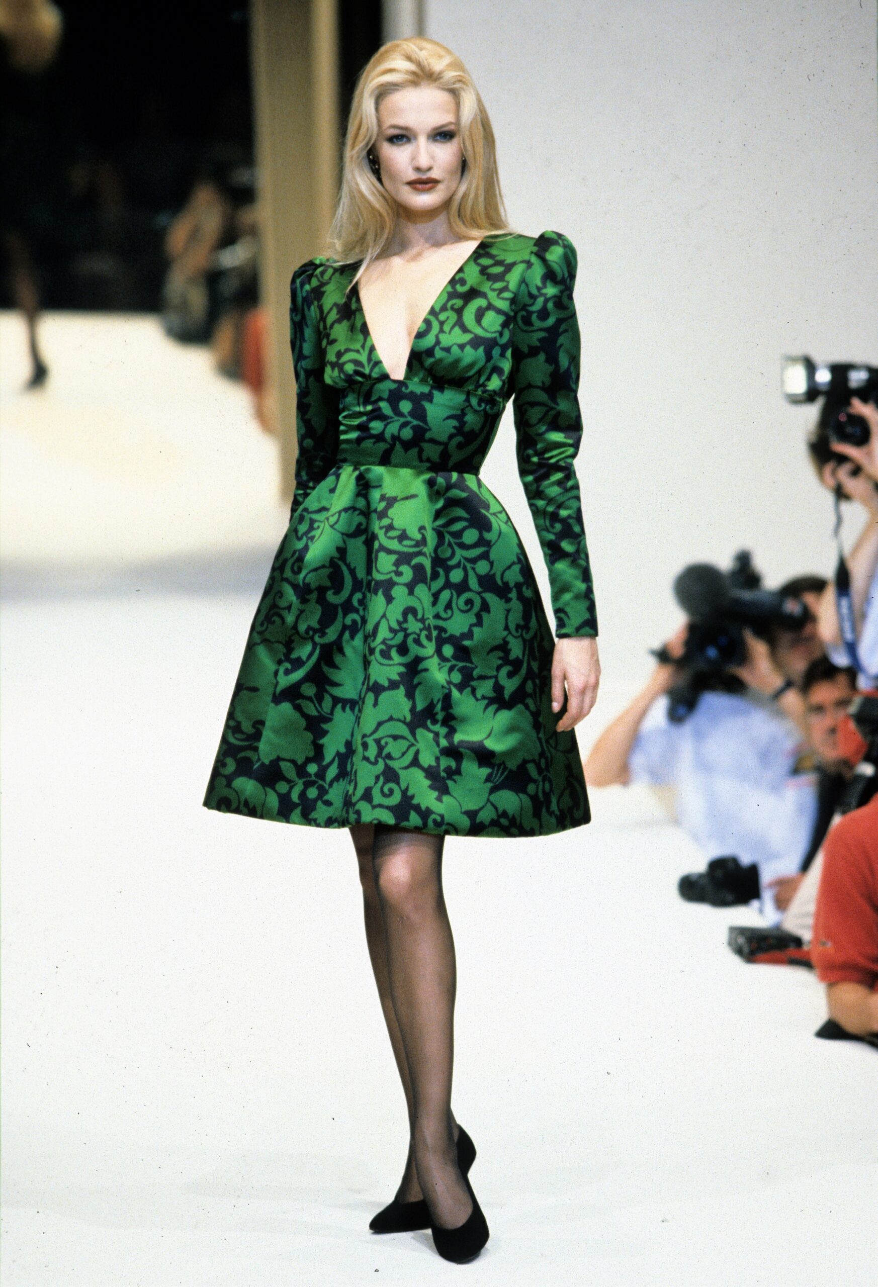Givenchy F/W 95 Couture Look 66