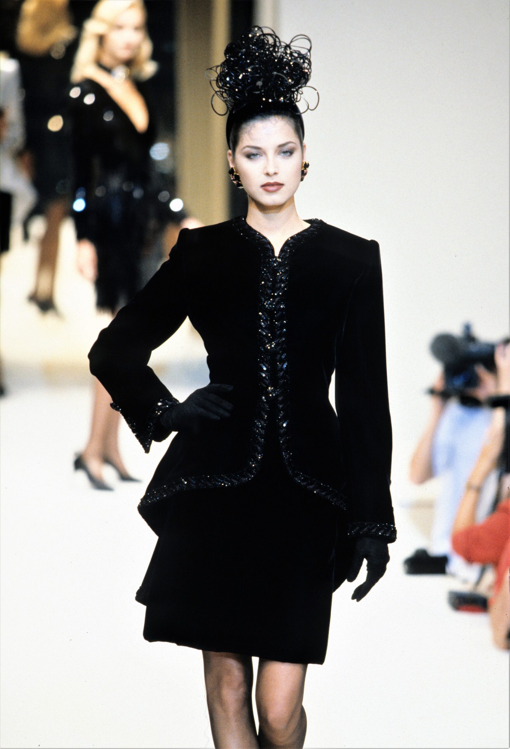 Givenchy F/W 95 Couture Look 69
