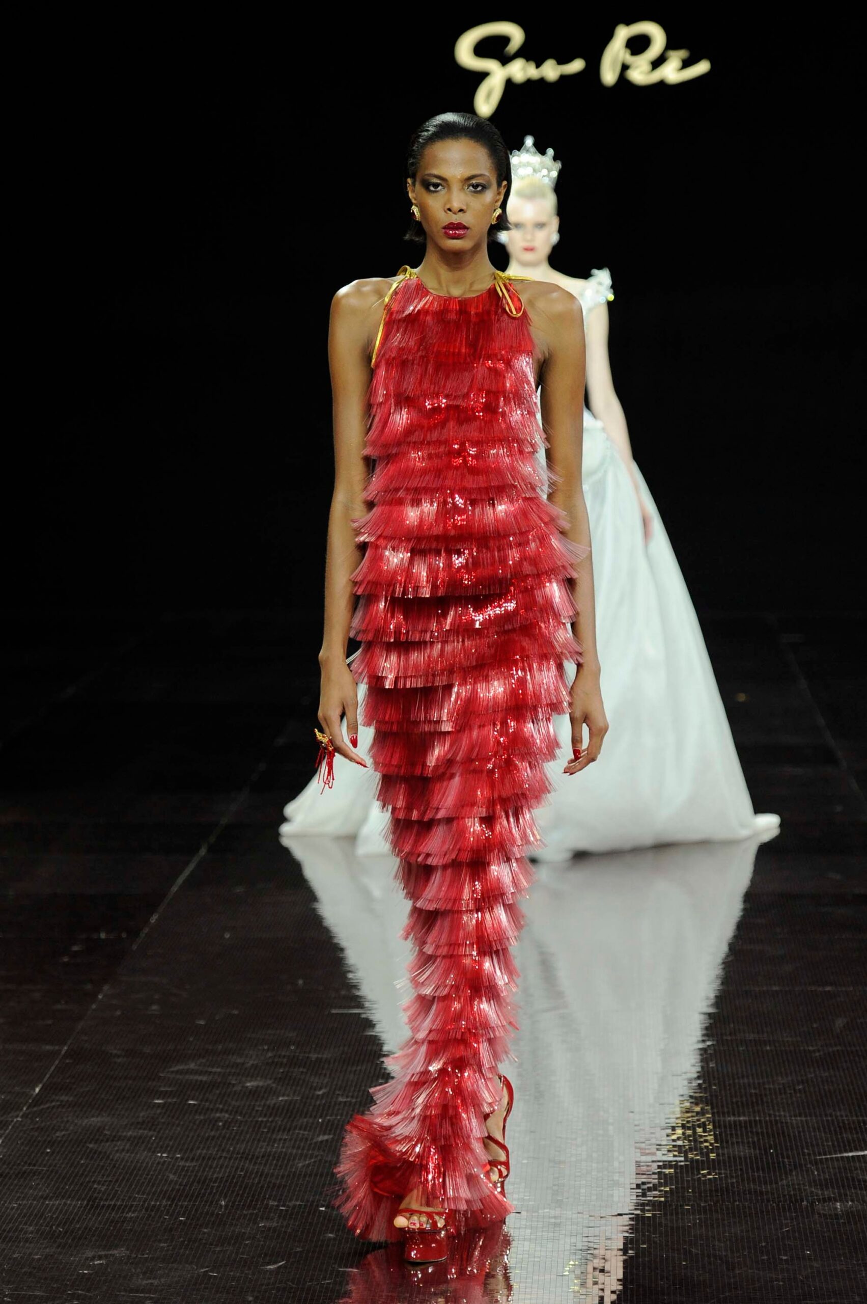 Guo Pei F/W 16 Couture Look 7