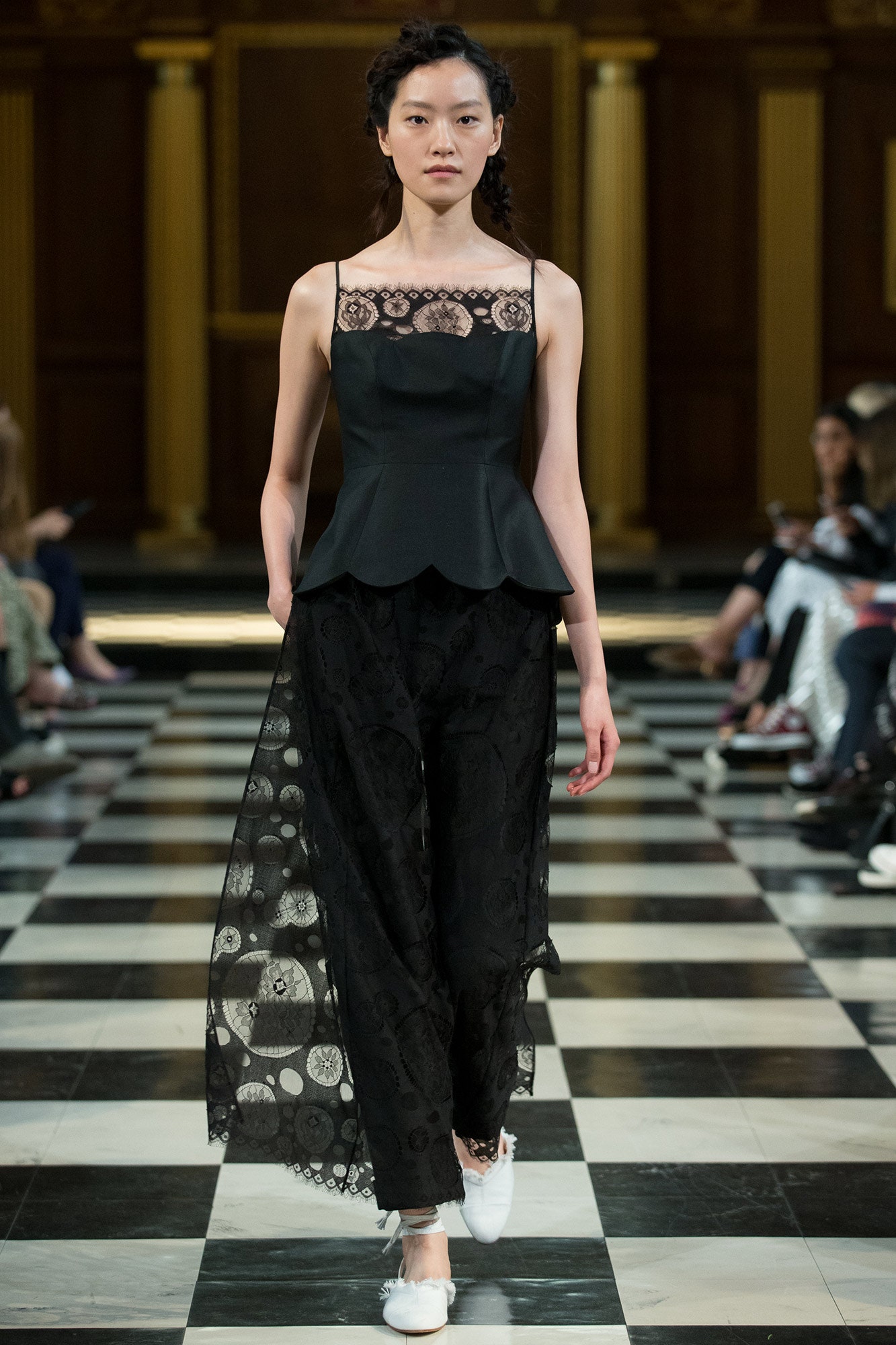 Huishan Zhang S/S 17 Look 7