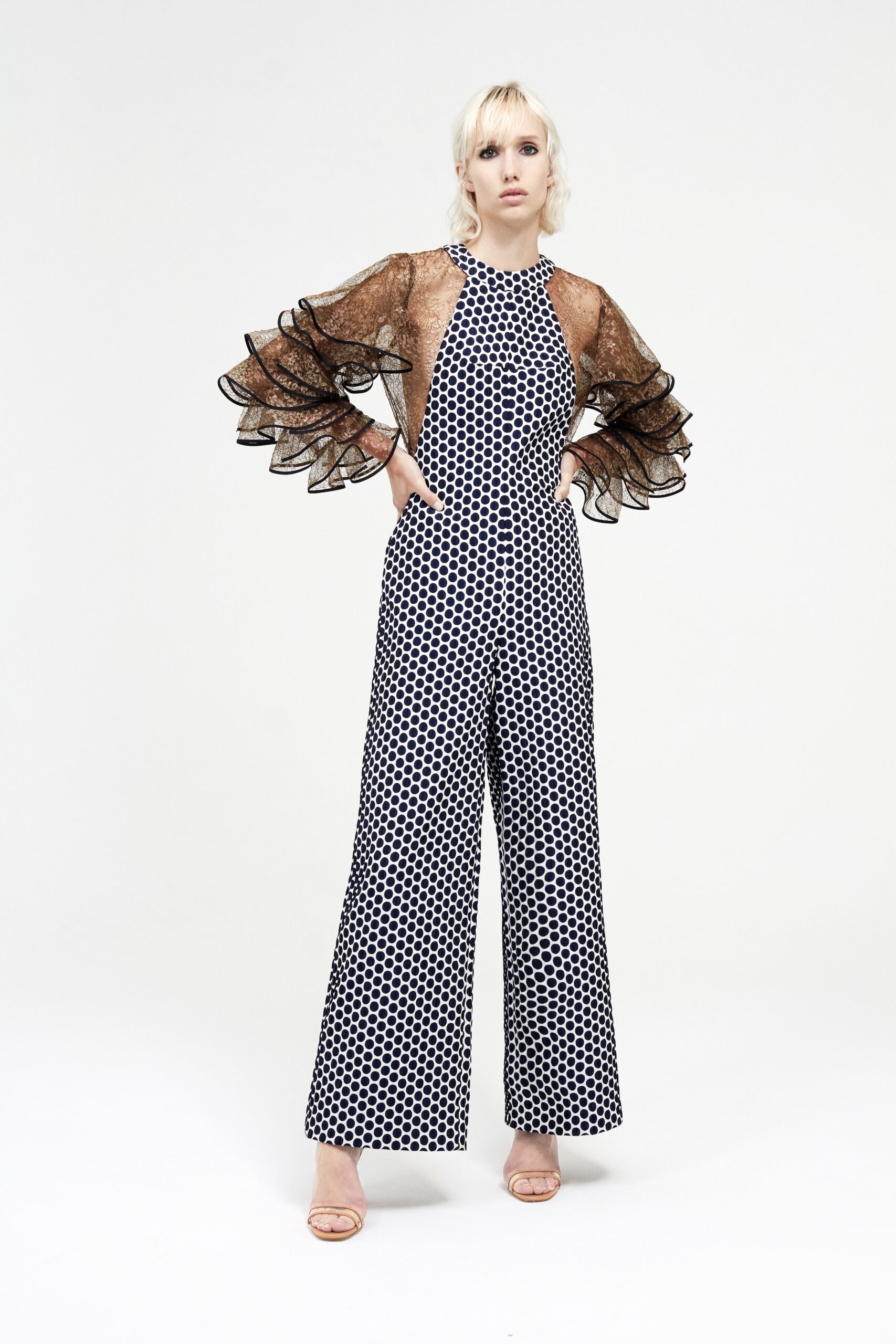 Huishan Zhang Resort 18 Look 7
