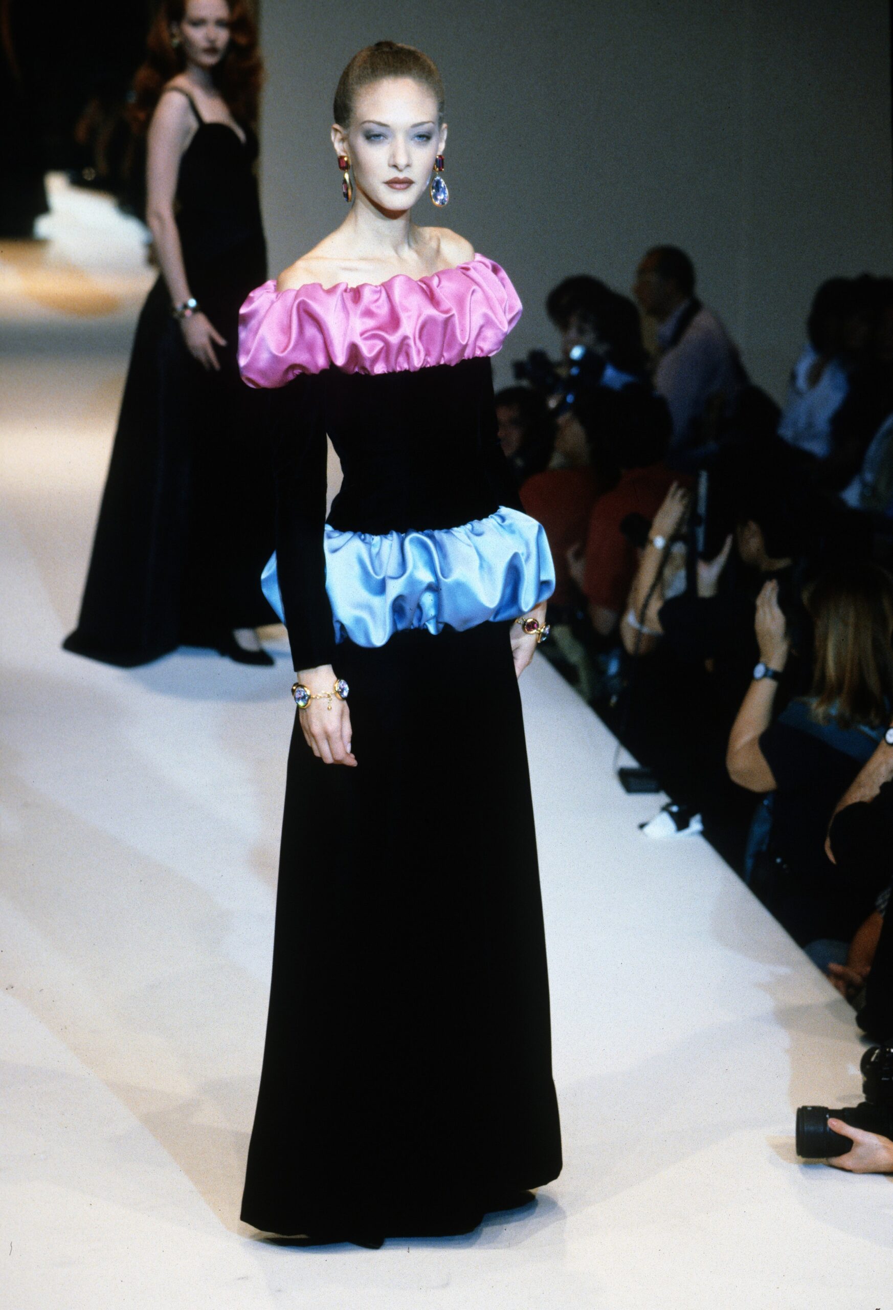 Givenchy F/W 95 Couture Look 80