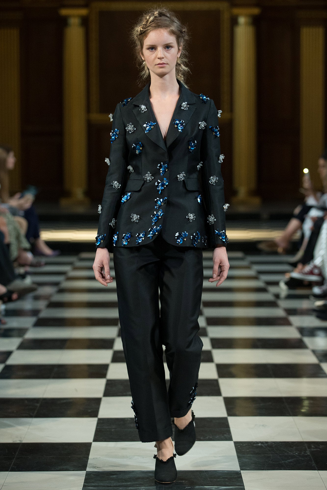 Huishan Zhang S/S 17 Look 8