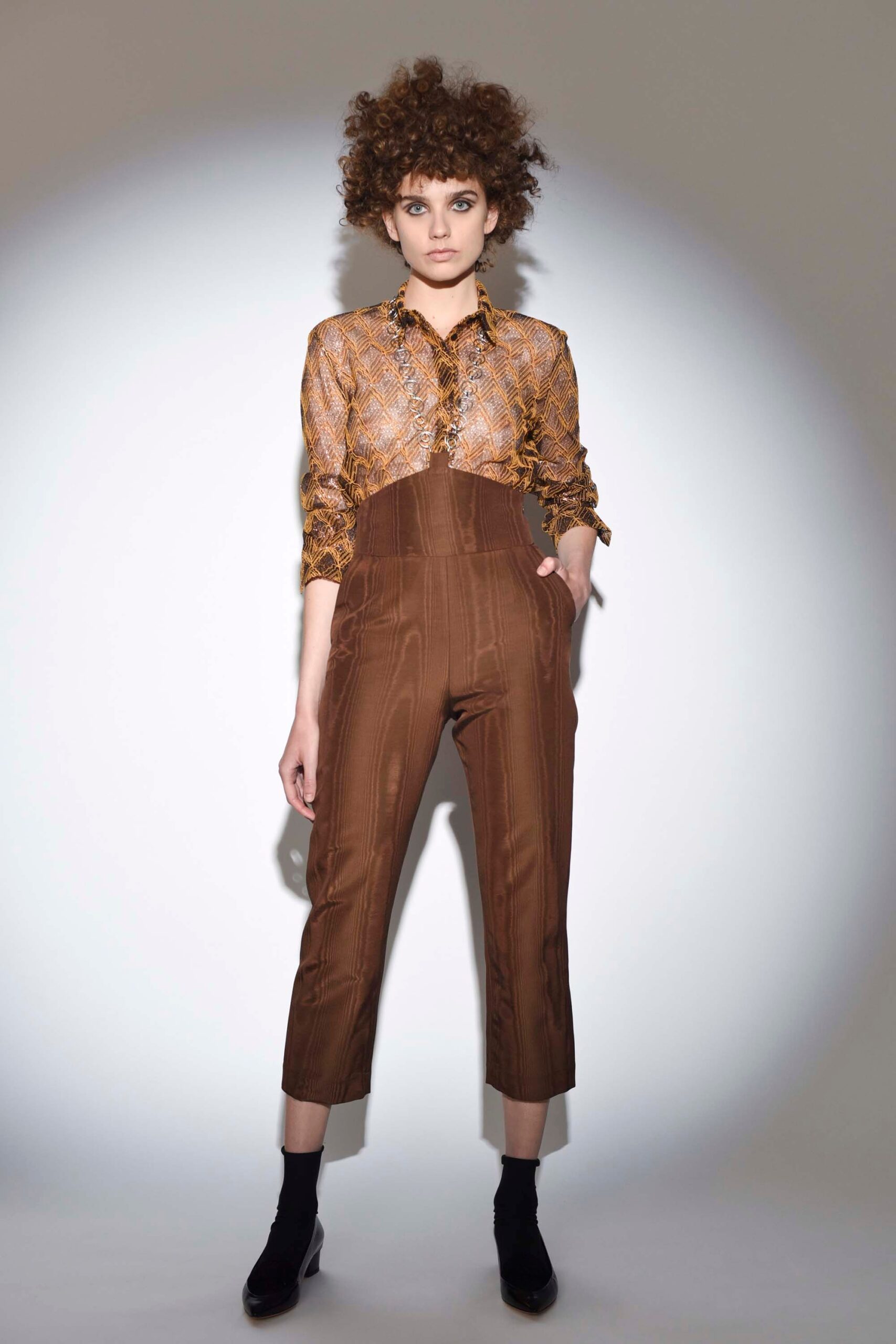Isa Arfen Resort 17 Look 8