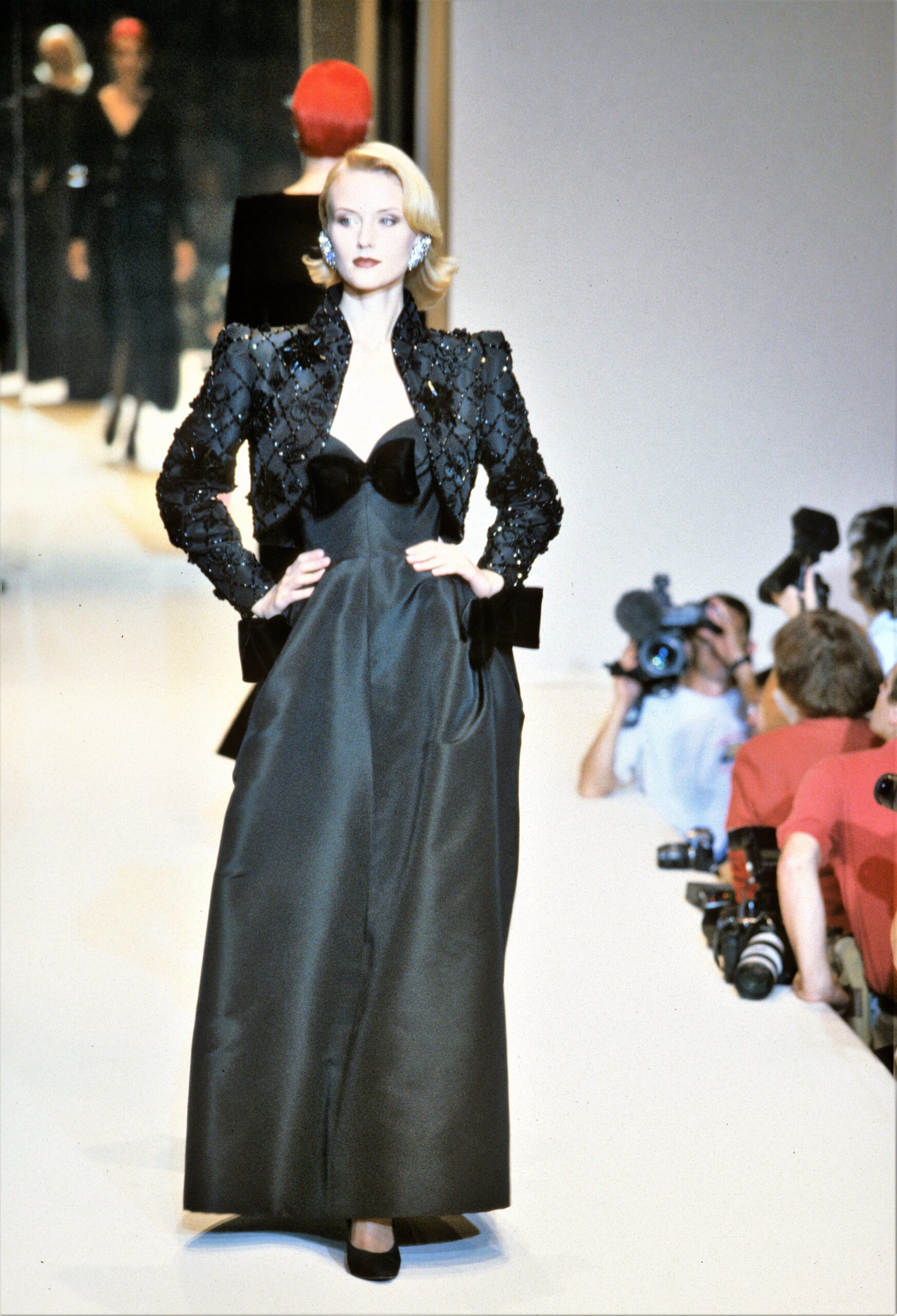 Givenchy F/W 95 Couture Look 84