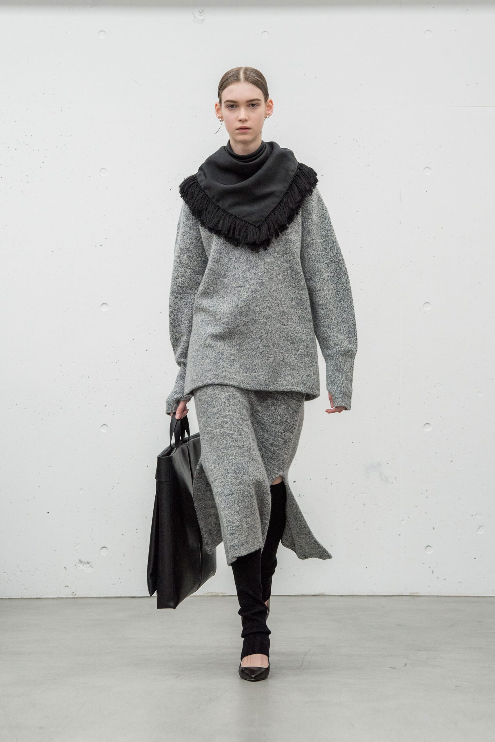 Hyke Tokyo F/W 17 Look 10