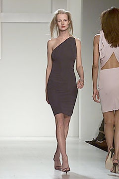Halston F/W 00 Look 32