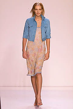 Halston S/S 01 Look 36