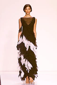 Halston S/S 01 Look 63