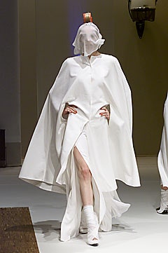 Icarius de Menezes F/W 01 Look 2