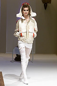 Icarius de Menezes F/W 01 Look 7
